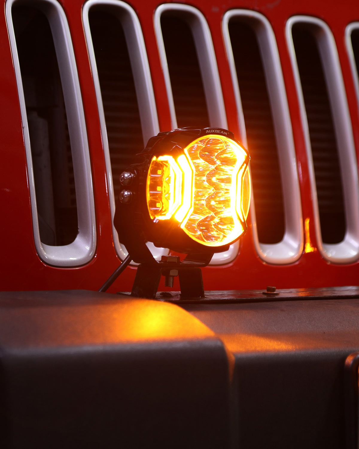 V-ULTRA Series | 5 Inch 172W LED Side Shooter White Pod Lights with Amber DRL