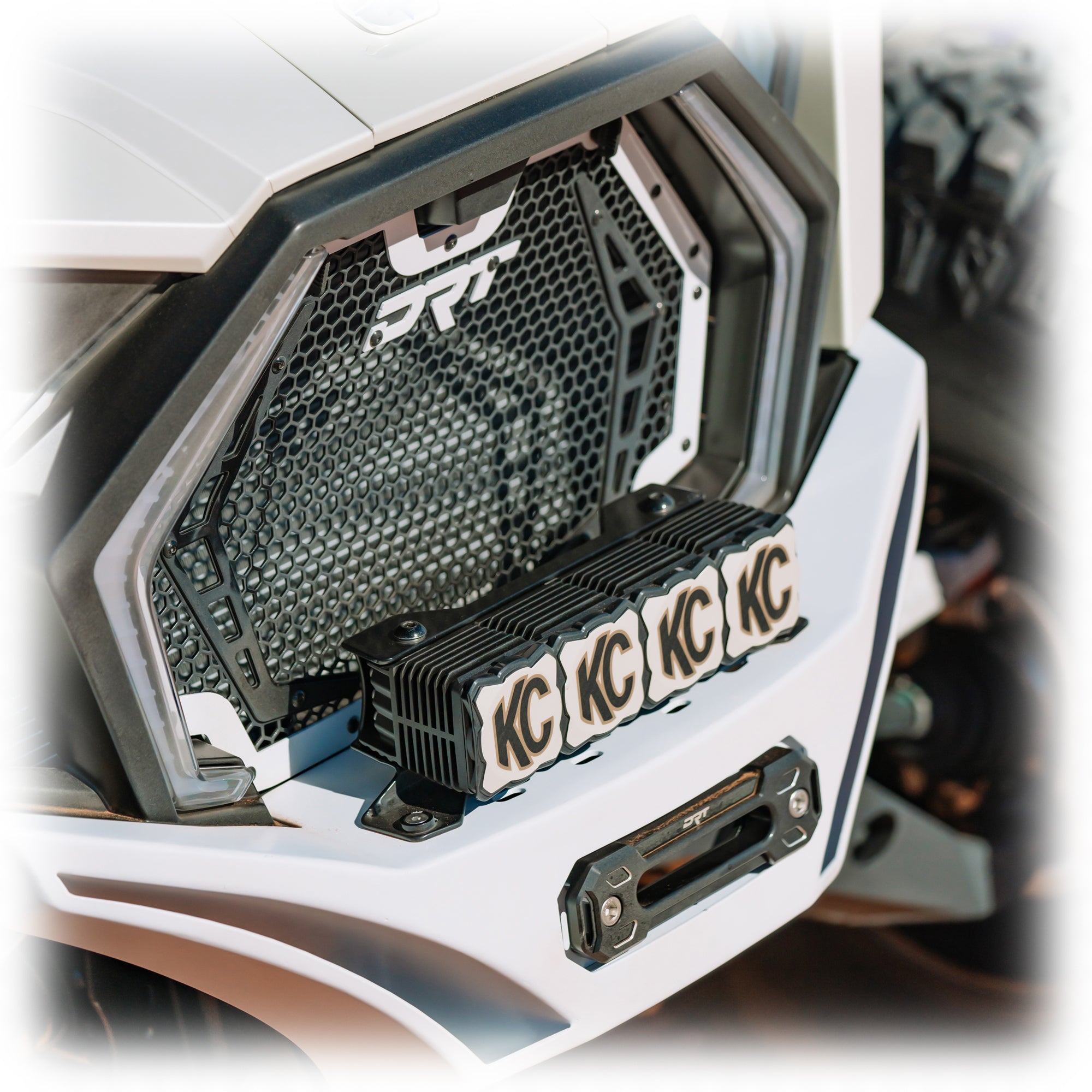 DRT Polaris RZR Pro R /Pro S/Turbo R 2022+ V2.0 Front Winch Bumper Lights installed