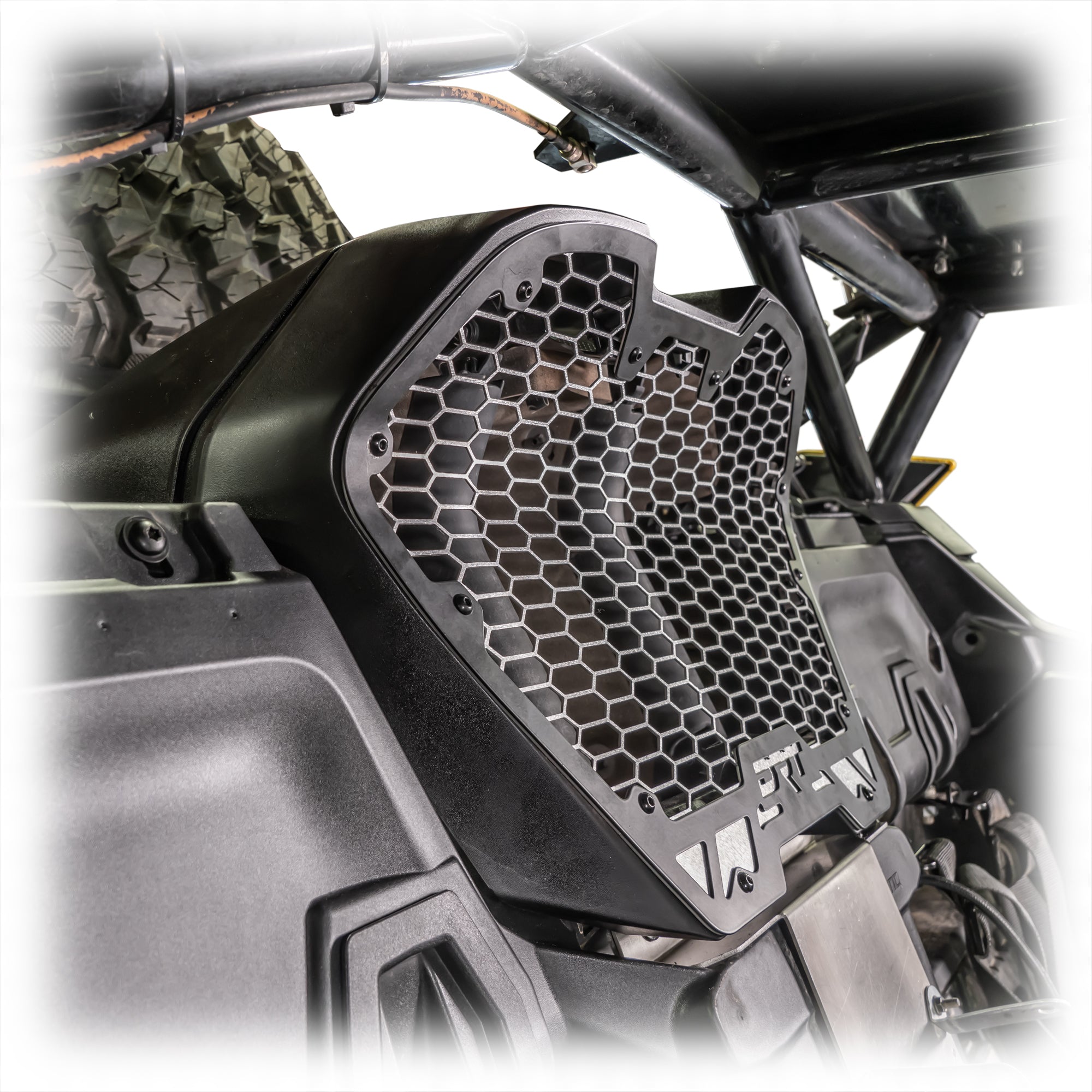 Maverick R air intake vent installed