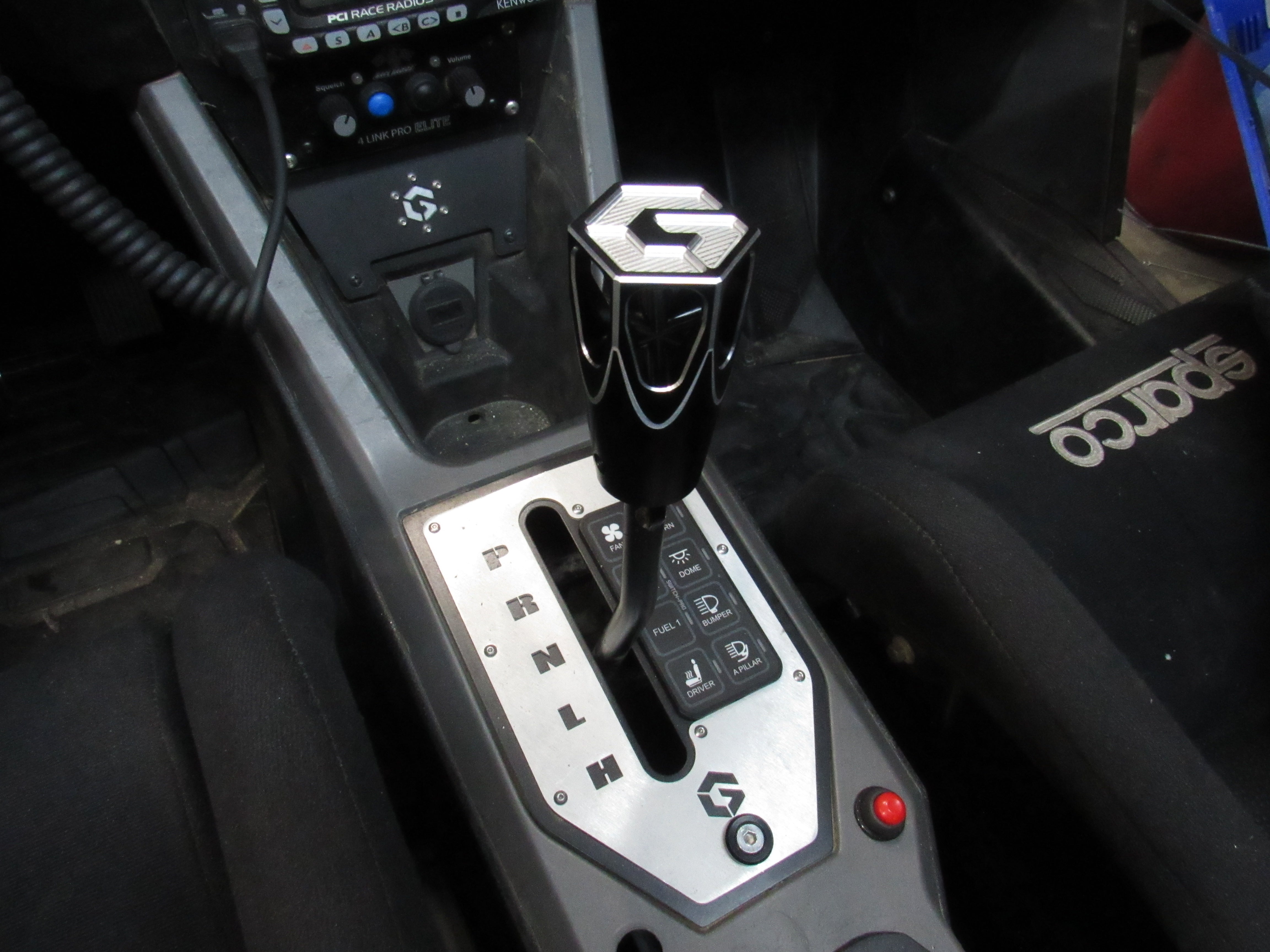 POLARIS SHIFT KNOB FOR PRO R / TURBO R / XPEDITION