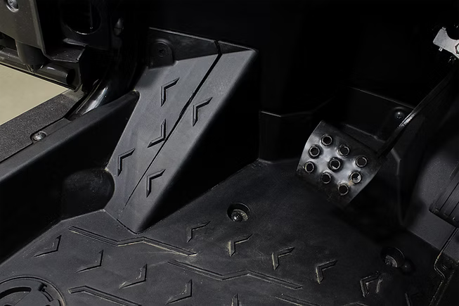 MacDesign Teryx KRX 1000 Driver Dead Pedal