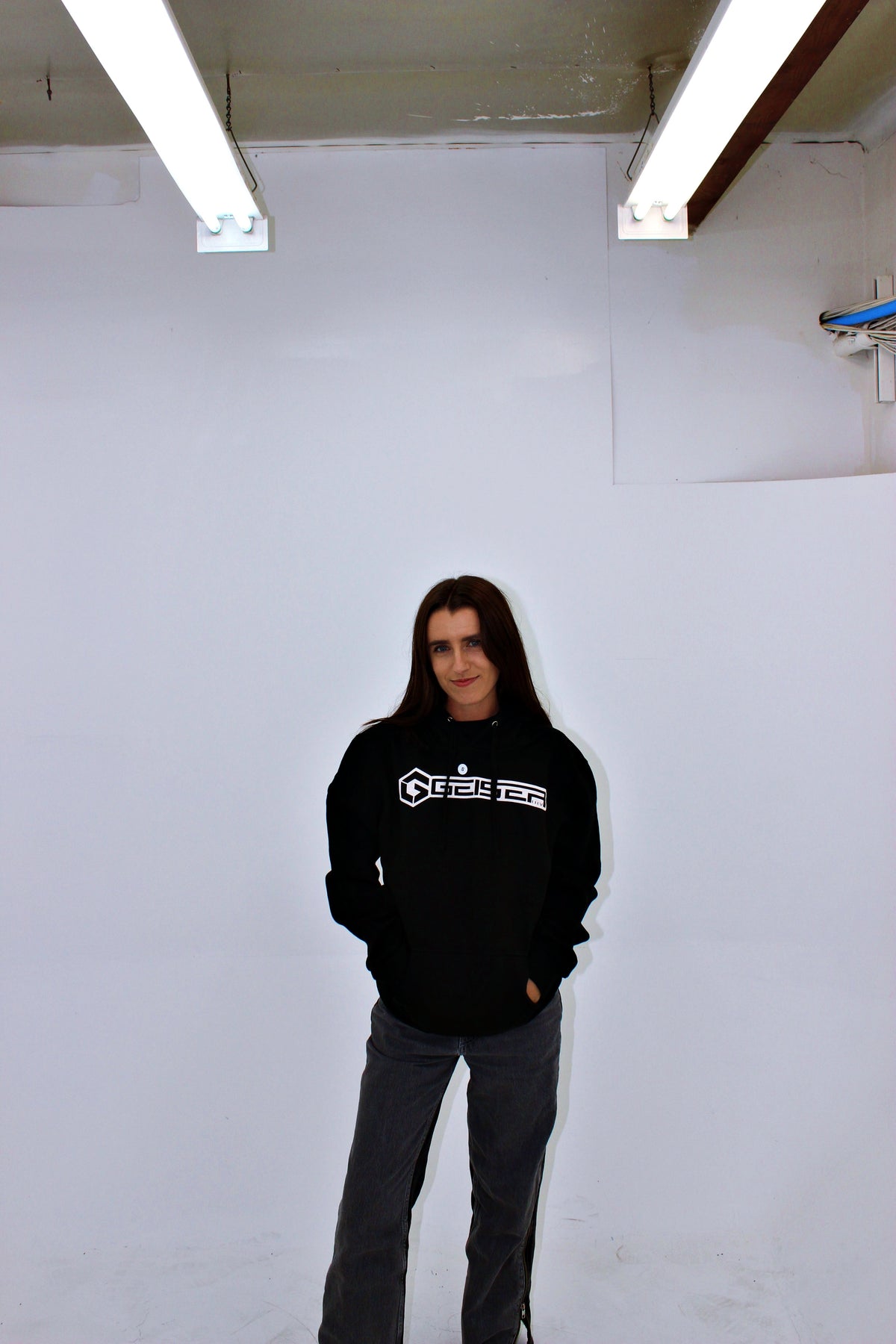 GEISER PERFORMANCE HOODIE