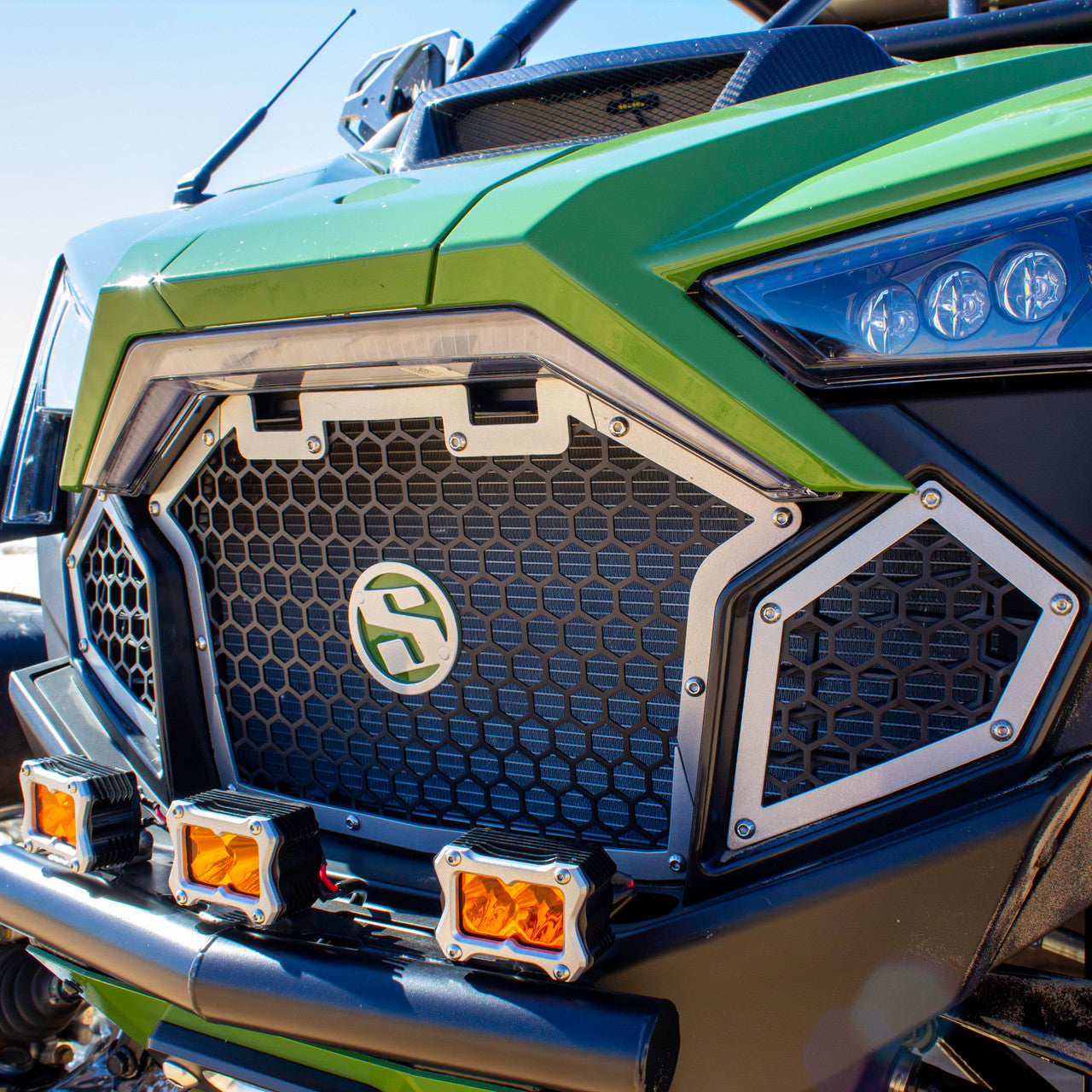 SDR Polaris Pro-R/Turbo R Front Grille Kit
