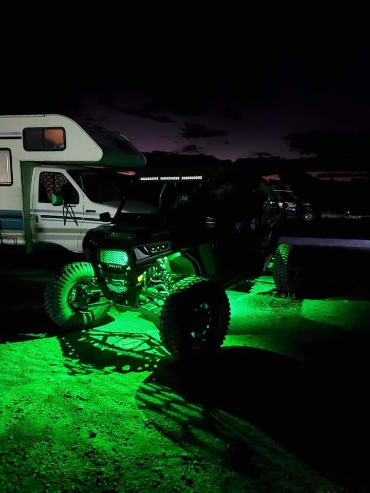 R1 Industries XL LED Rock Lights (10-Pod)