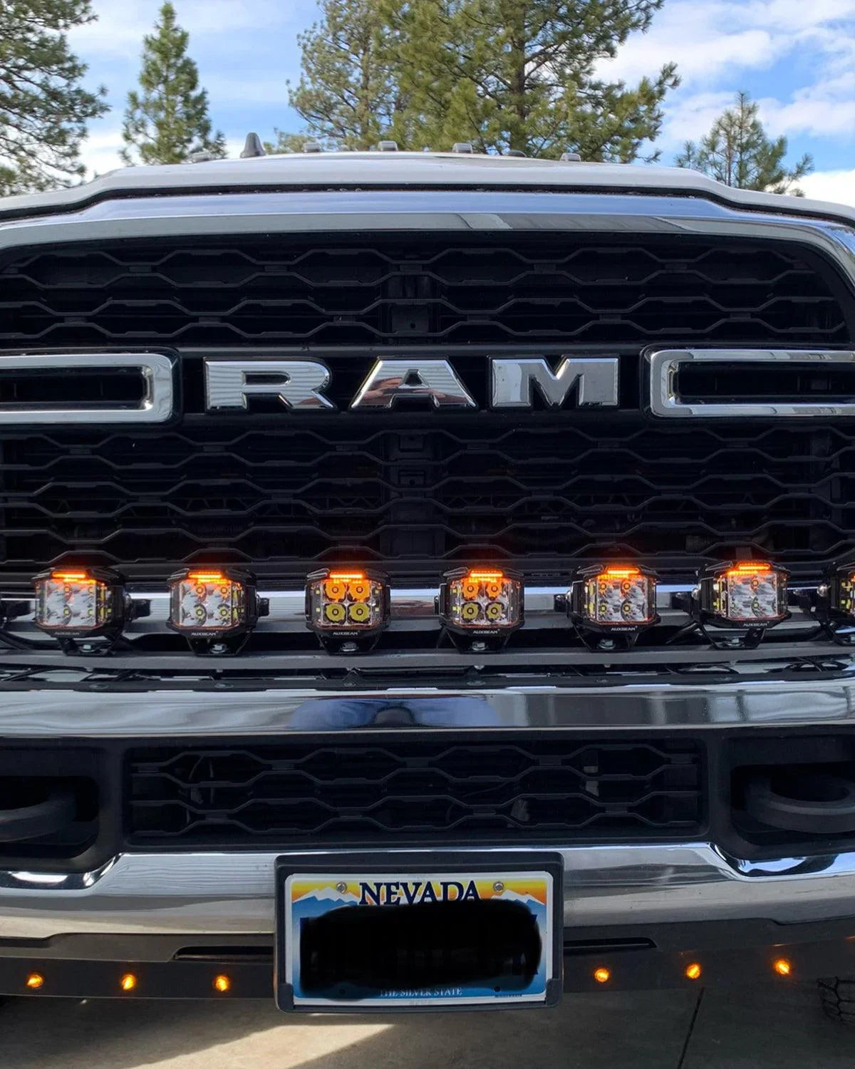 V-MAX Series | 4 Inch 92W 8960LM Spot Beam Side Shooter LED Square Pod Lights with Amber DRL