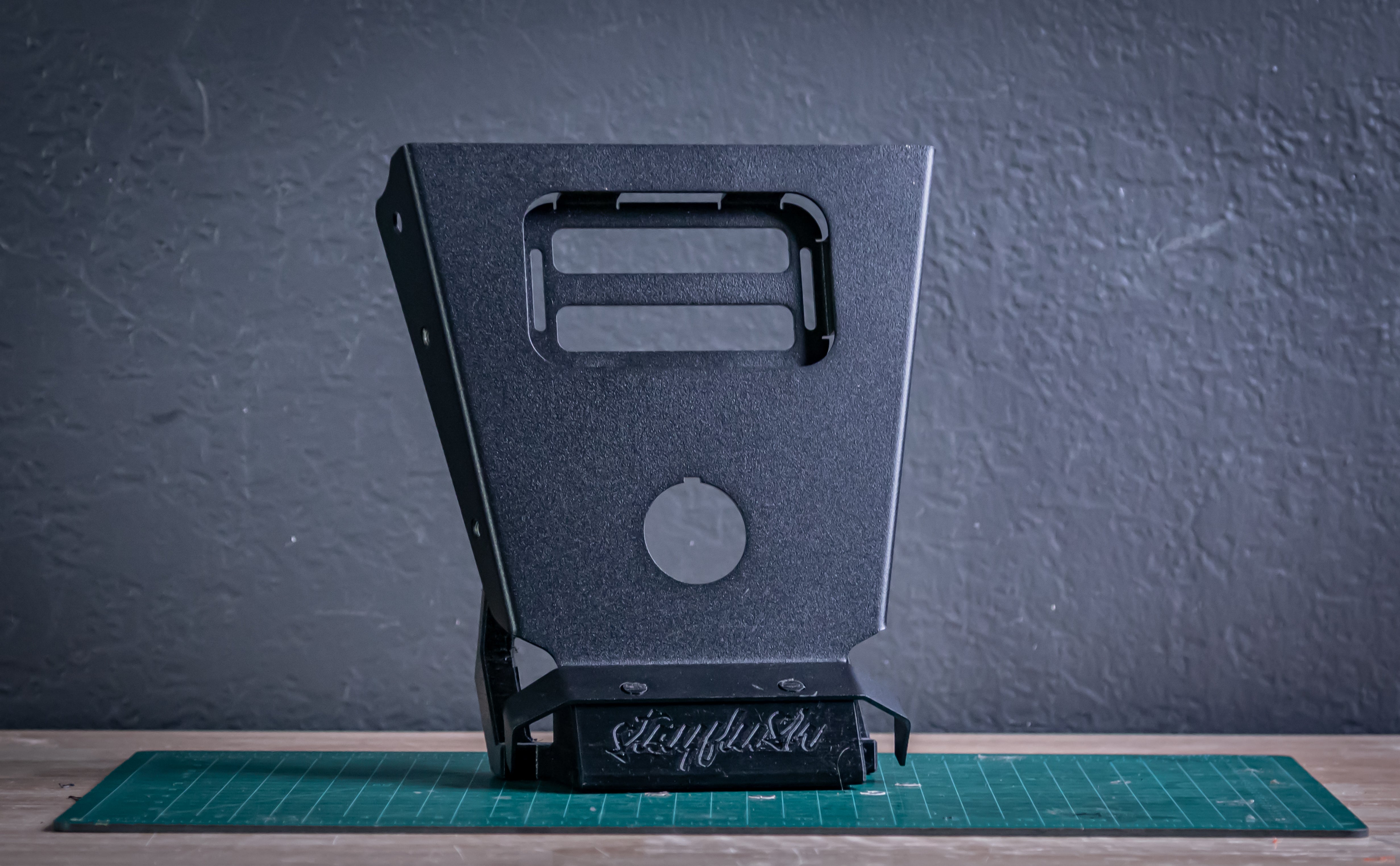 Universal Auxbeam 8-Gang Switch Panel Mount – StayFlush Motorsports