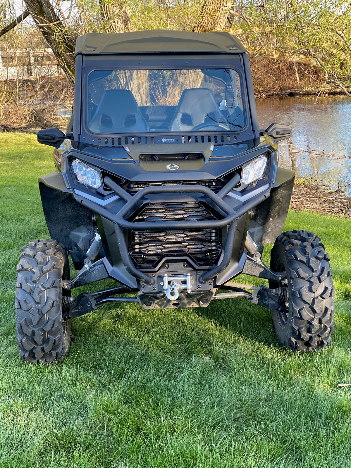 Can-Am Maverick Sport/Trail/Commander Vented Glass Windshield (Collective)