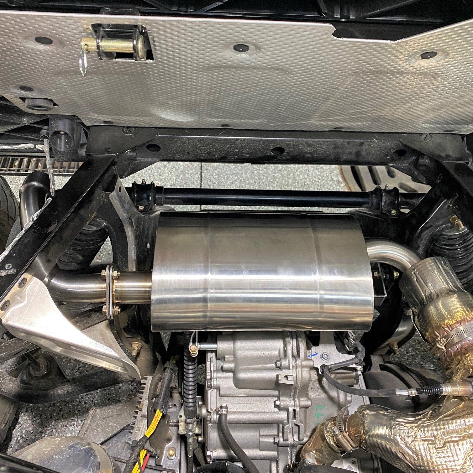2020+ Can-Am Defender HD10 Magnum Slip-On Exhaust