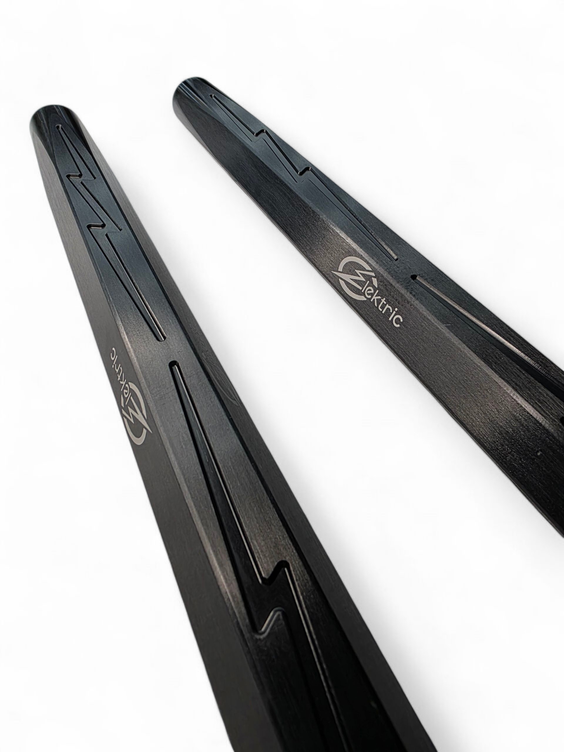 2024+ Can Am Maverick R Billet Tie Rods Anodized Black