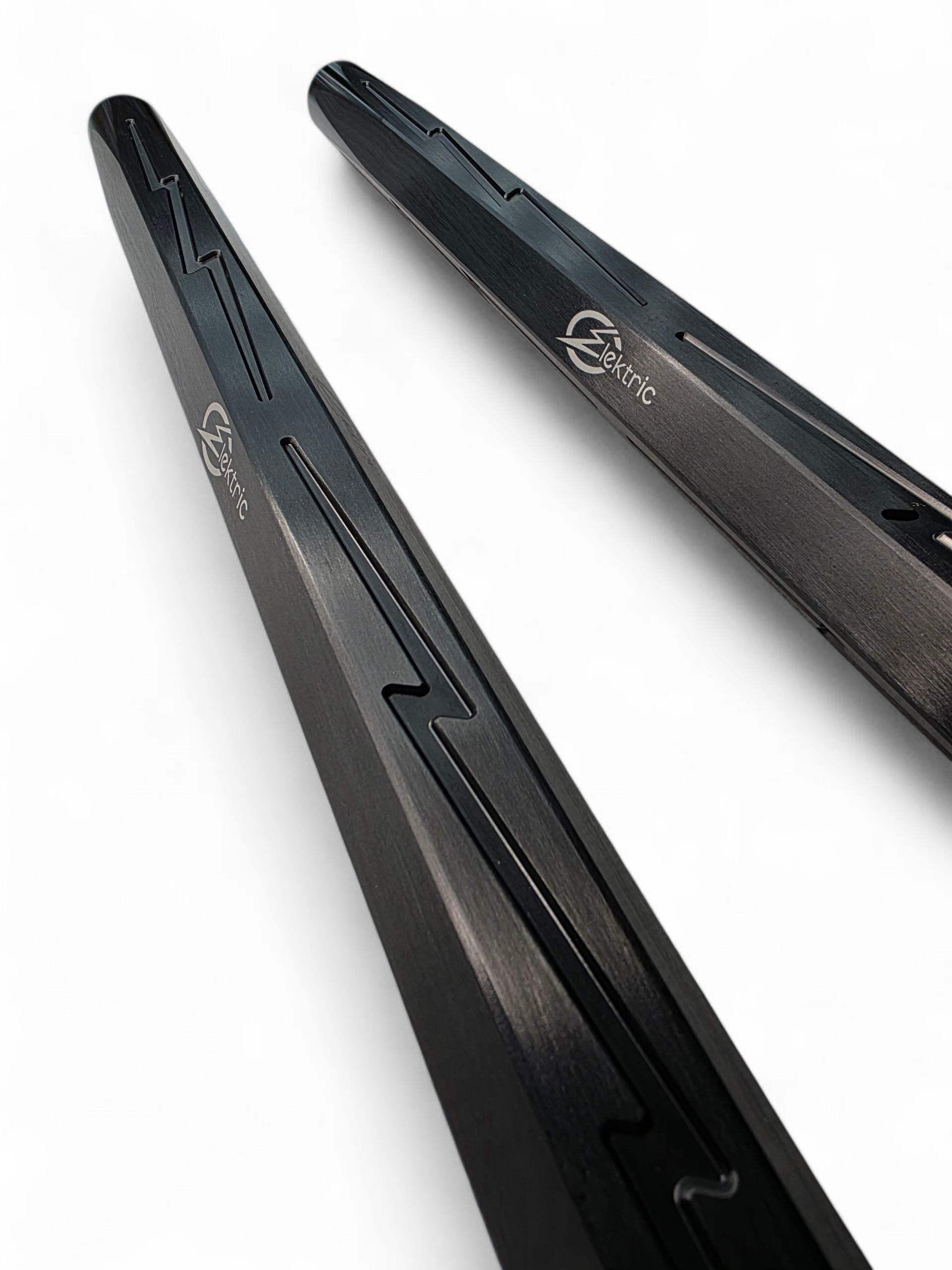 2017+ Can Am X3 Maverick Billet Tie Rods Anodized Black (RS 72" Model Only)