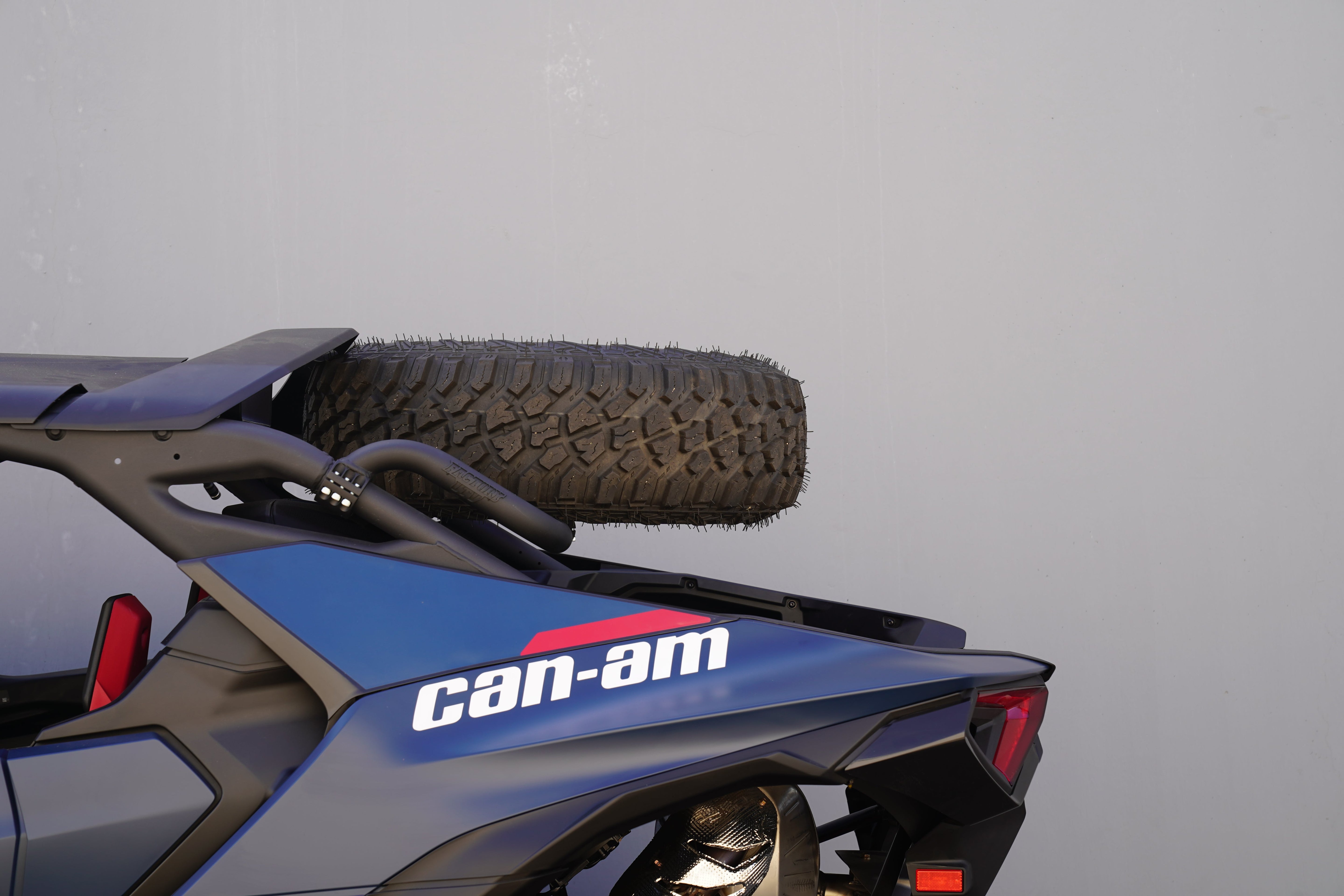 Can-Am Maverick R Max Dual Clamp Spare Tire Mount