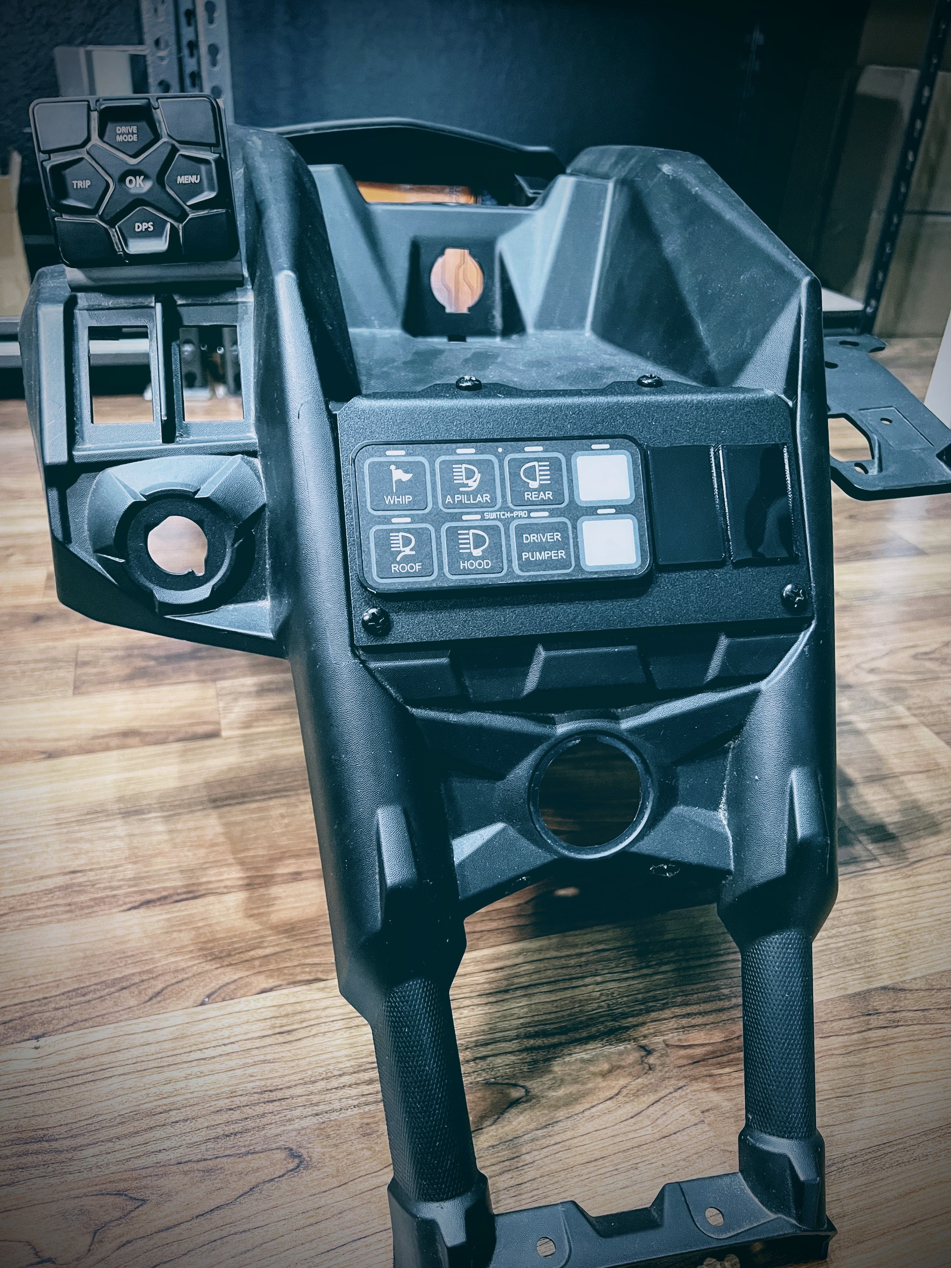 Can-Am X3 Switch-Pros 8 + 2 Center Console Piece