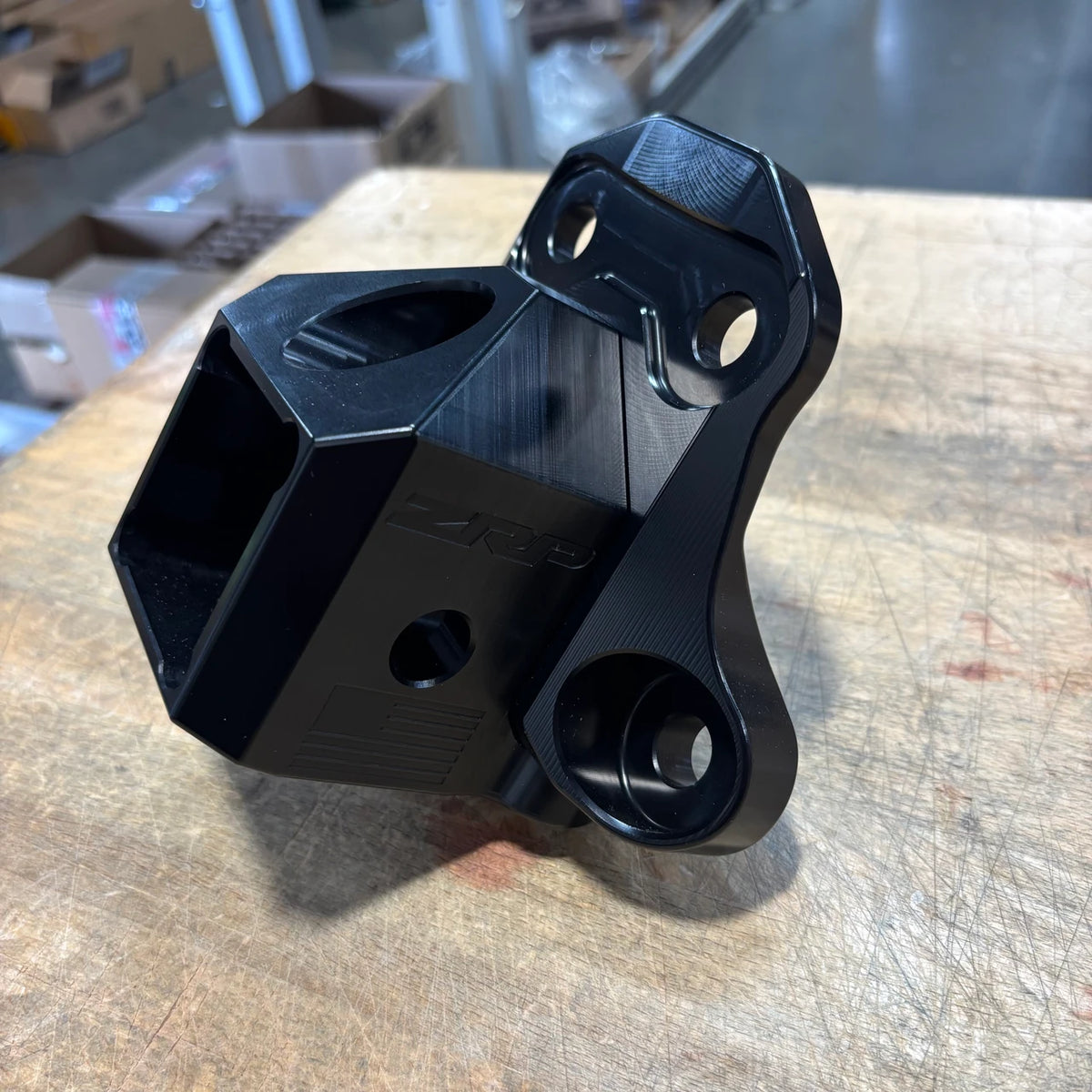 Maverick R Radius Rod Plate