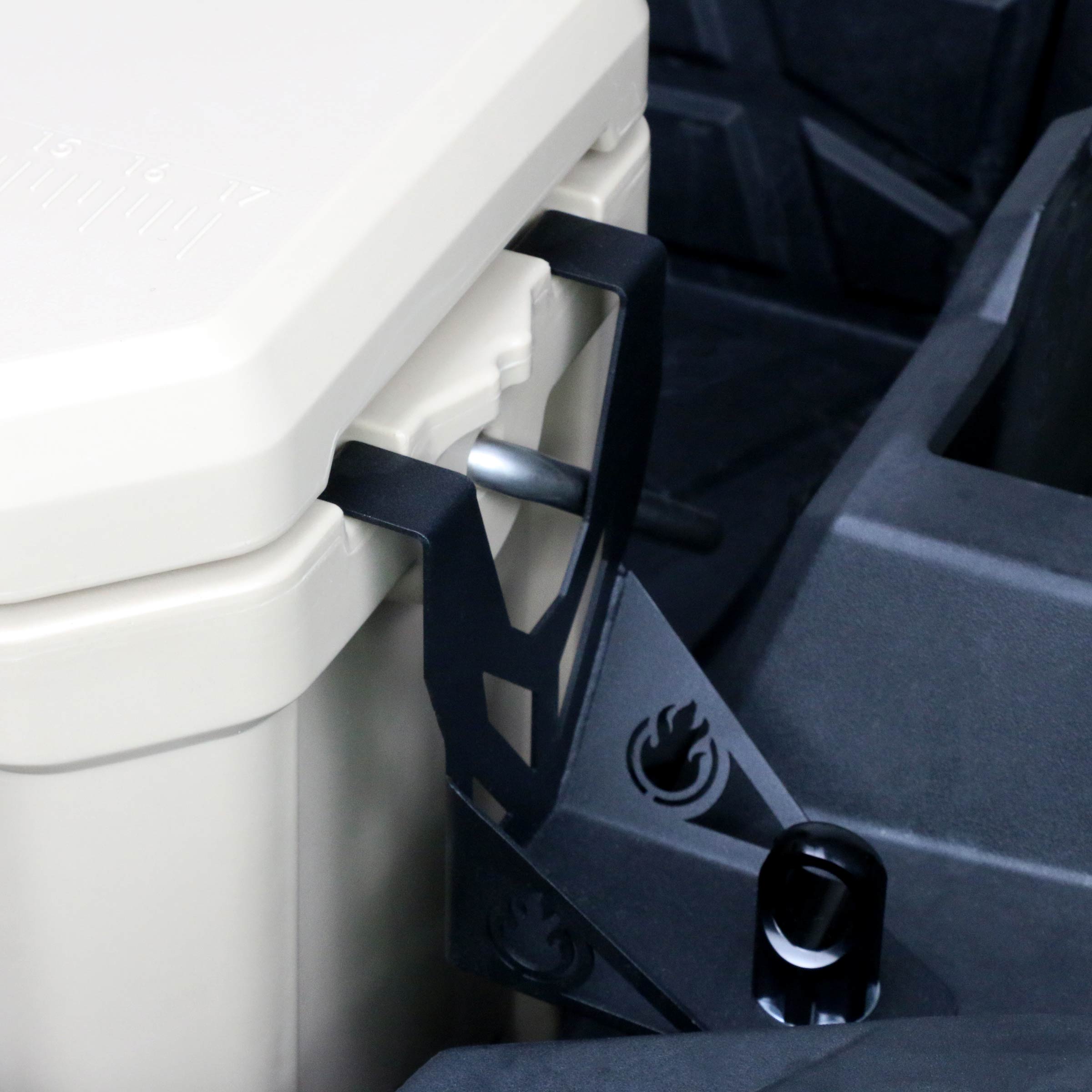 Ozark 26qt Cooler Mounts (Older Style) RZR XP 1000