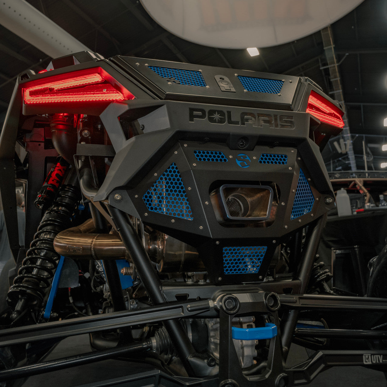 SDR Polaris Pro R Rear Exhaust Cover