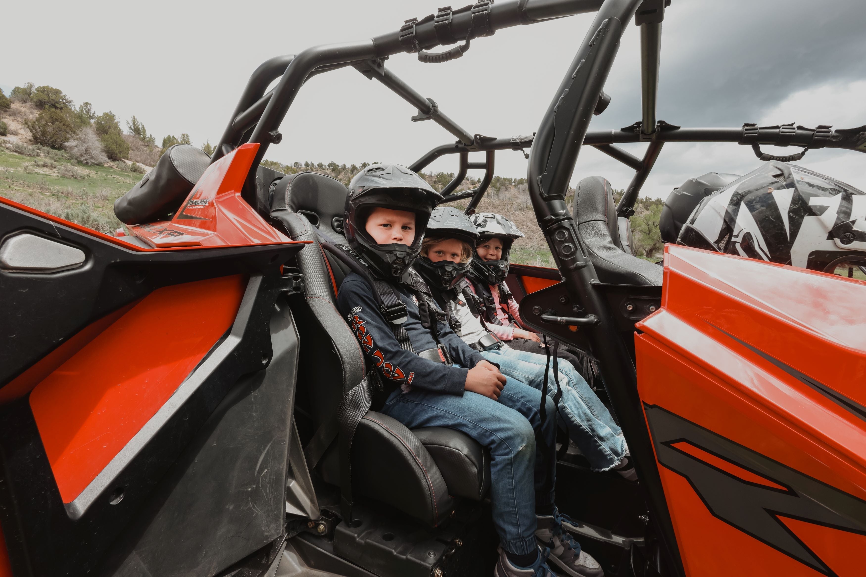 RZR PRO R Rear Bench Seat W Harnesses (2025+)