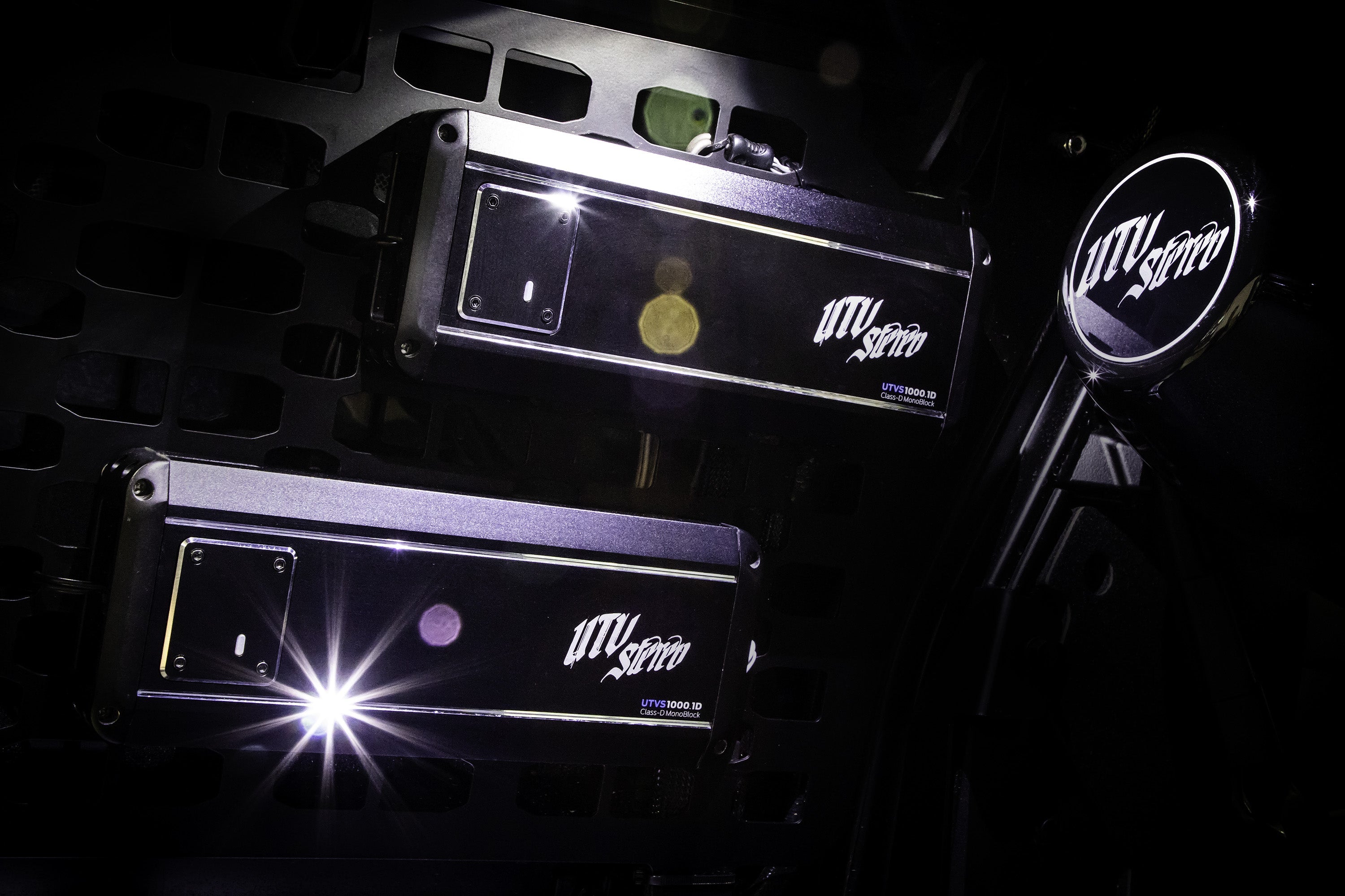 Signature Series 1000W Monoblock Amplifier | UTVS1000.1D Kawasaki