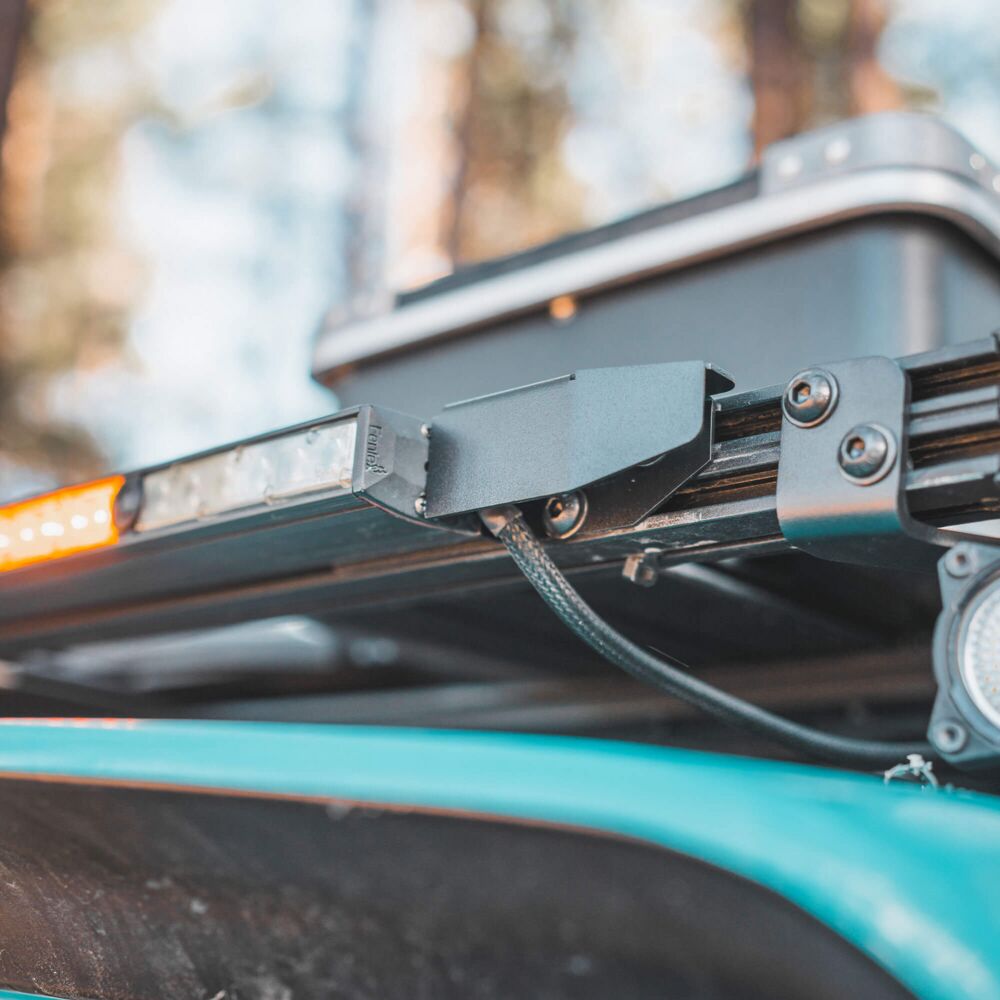 Roof Rack Chase Light Bar Mount - #92503