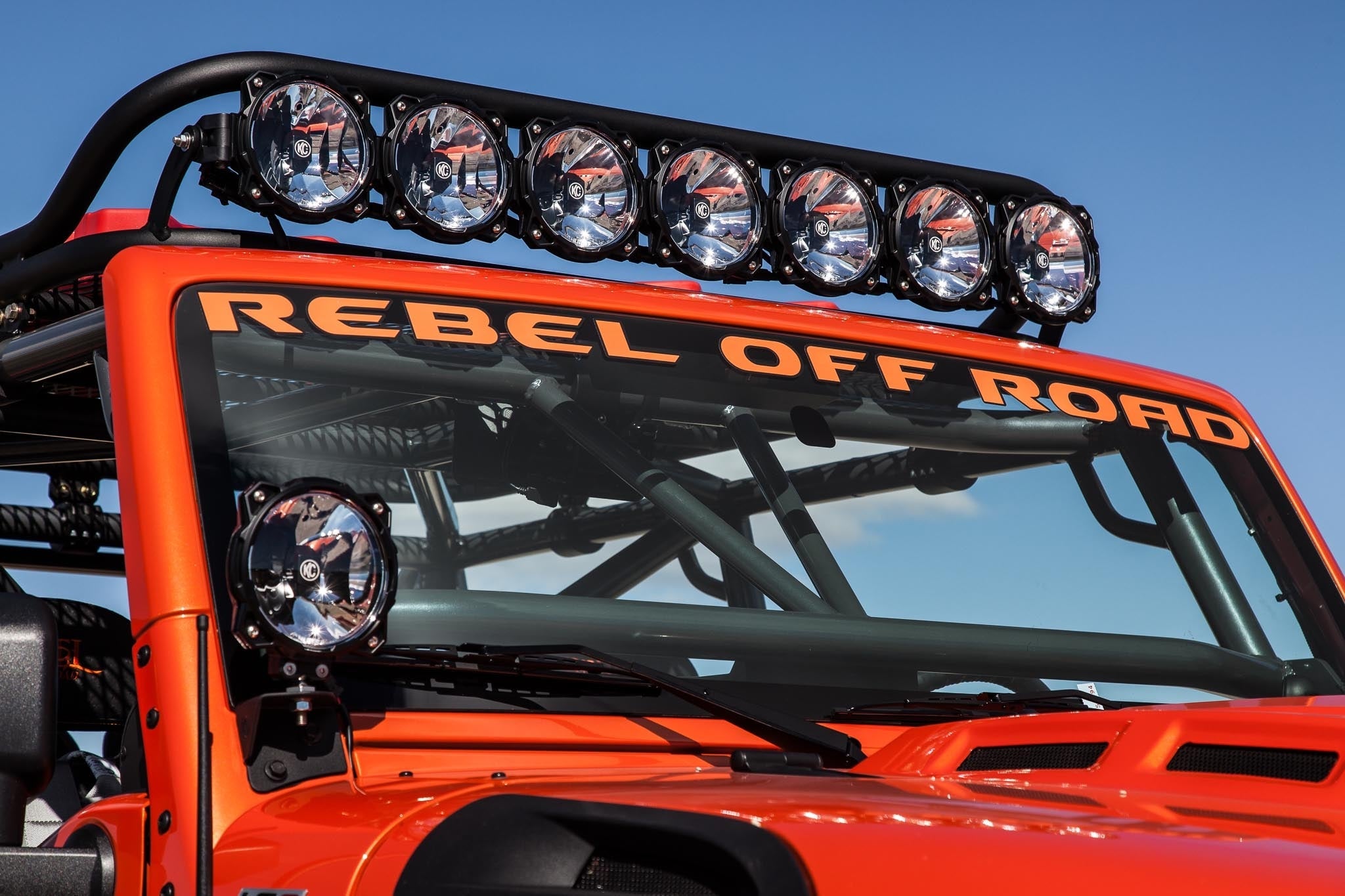 50" Gravity® Pro6 LED - 8-Light - Light Bar System - 160W Combo Beam - #91308
