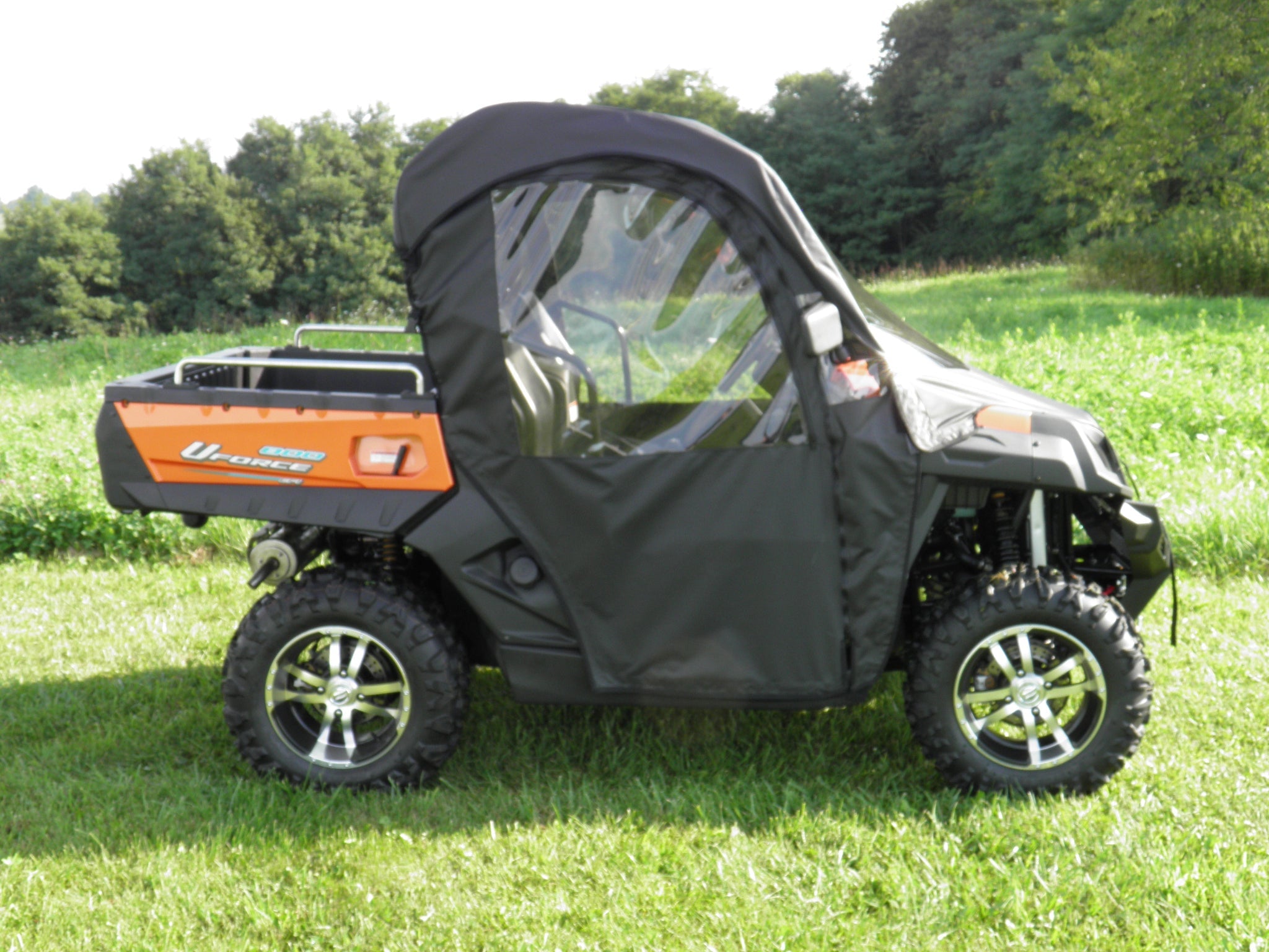 CFMoto UForce 500/800 - Full Cab Enclosure with Vinyl Windshield (Full Doors)