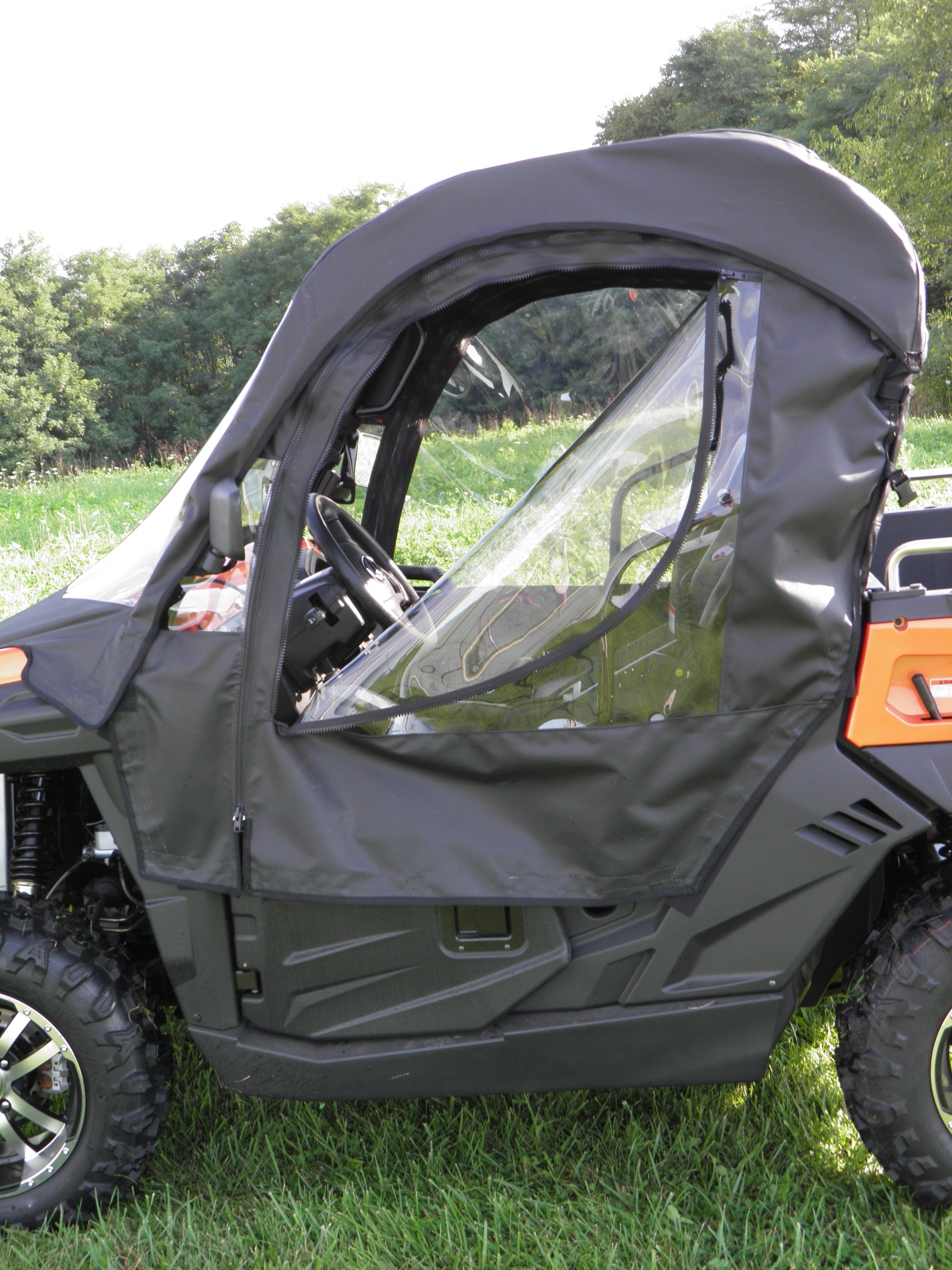 CFMoto UForce 500/800 - Full Cab Enclosure with Vinyl Windshield (Half Doors)