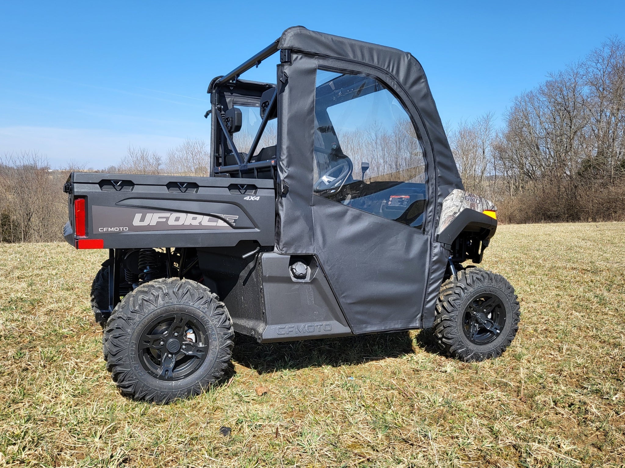 CFMoto UForce 600 - Soft Doors w/Color and Zip Window Options