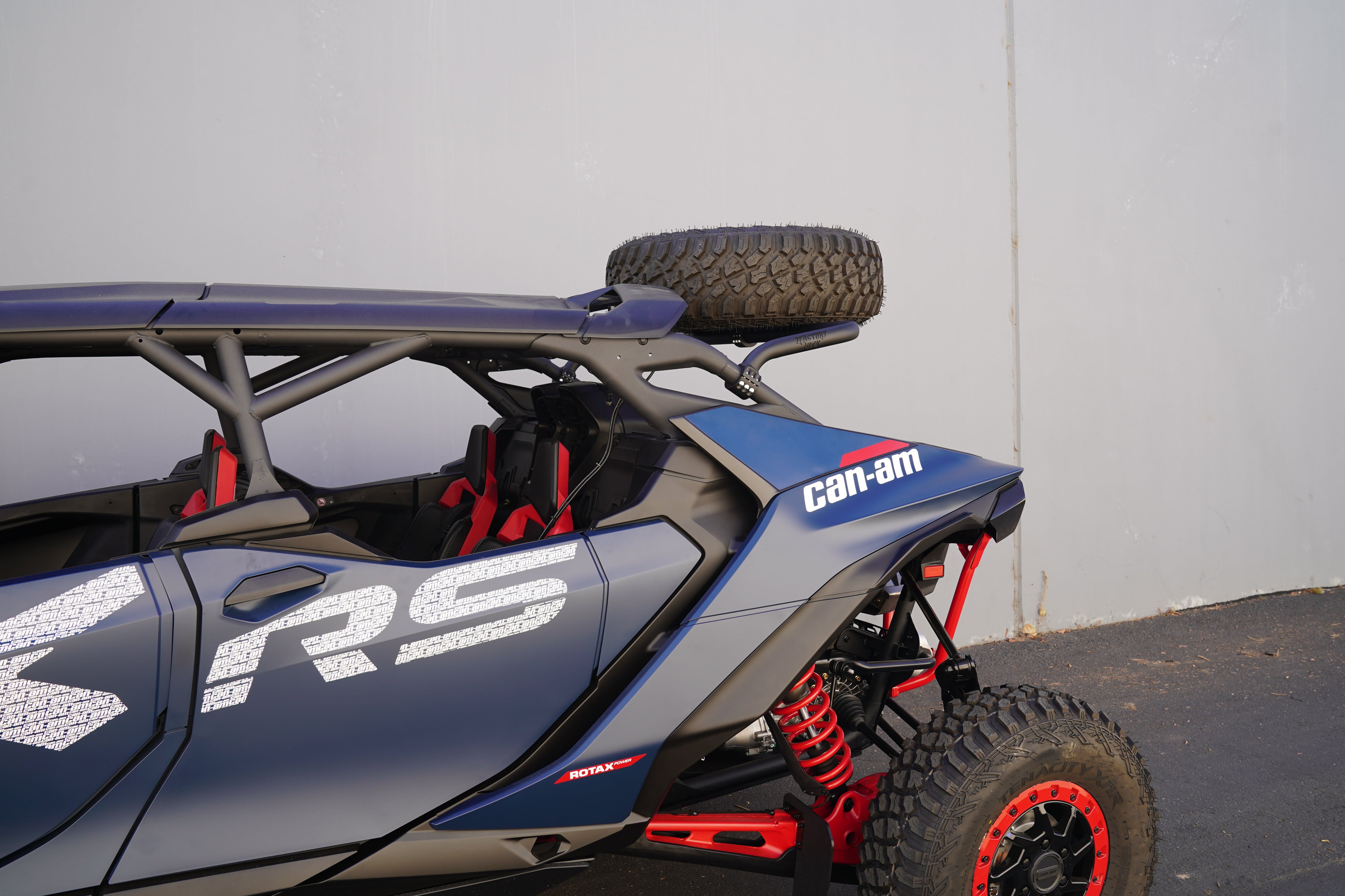 Can-Am Maverick R Mid-Height Dual Clamp Spare Tire Mount