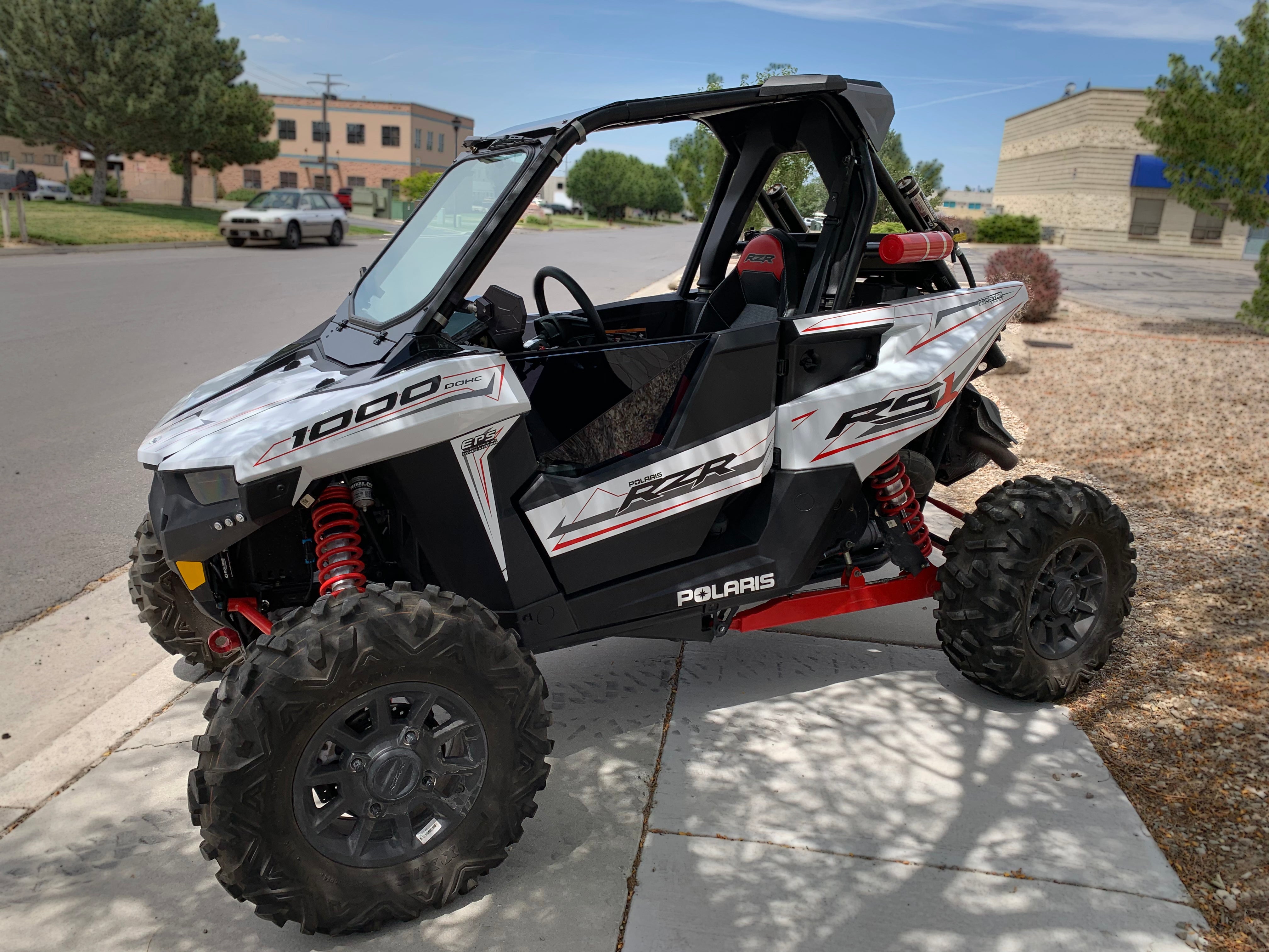 Polaris RS1 Glass Windshield with Vent and Wiper