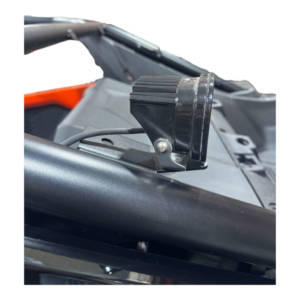 CF Moto Z-10 Whip / Light Mount