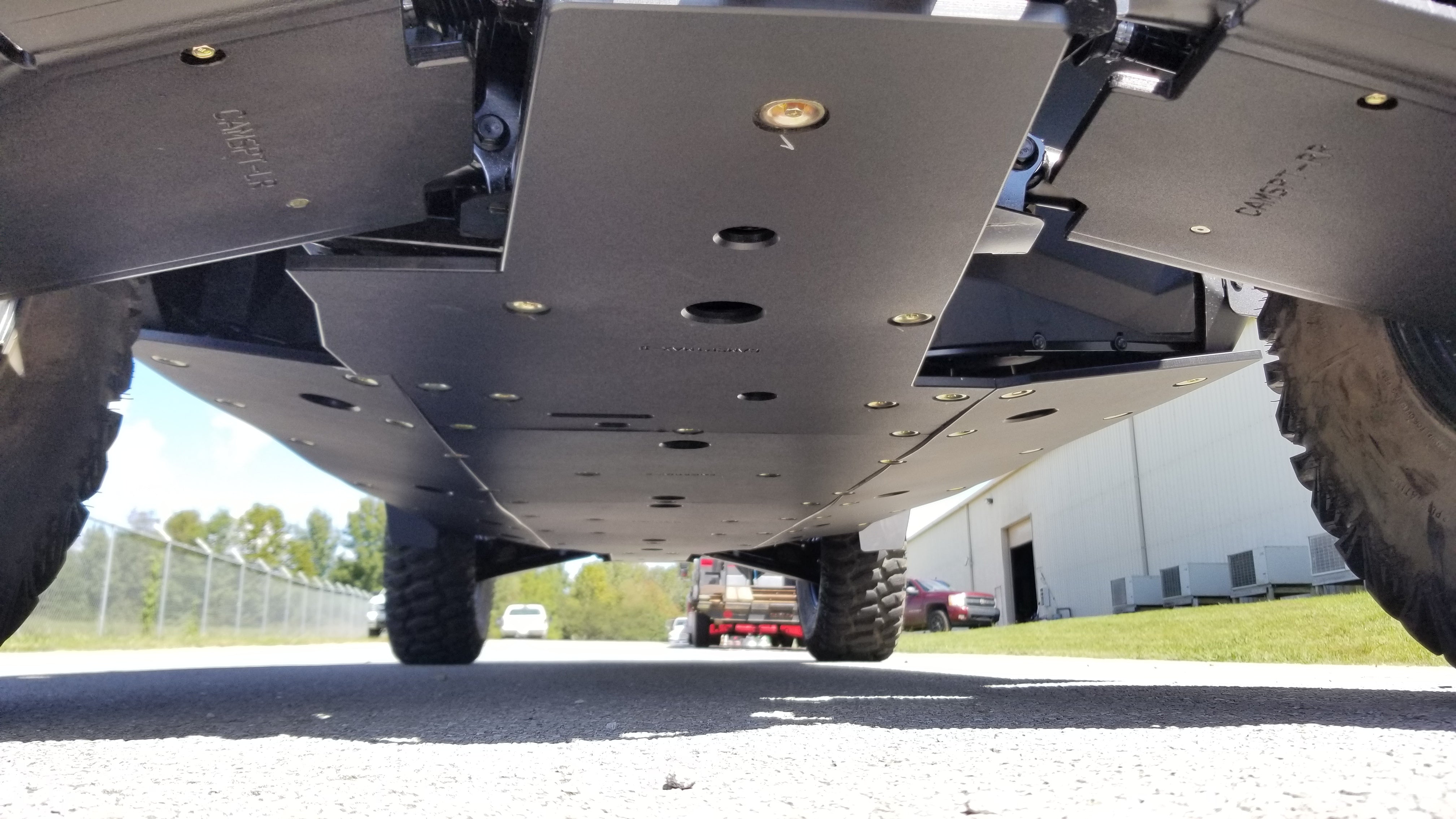 Trail Armor 2020 - 2025 Can Am Maverick Sport Max DPS, 2021 - 2025 Commander Max DPS 1000, Commander Max XT 1000, 2022 - 2025 Commander Max XT-P 1000, 2024 - 2025 Commander Max DPS 700, Commander Max XT 700, Commander Max X MR 1000 Full Skids