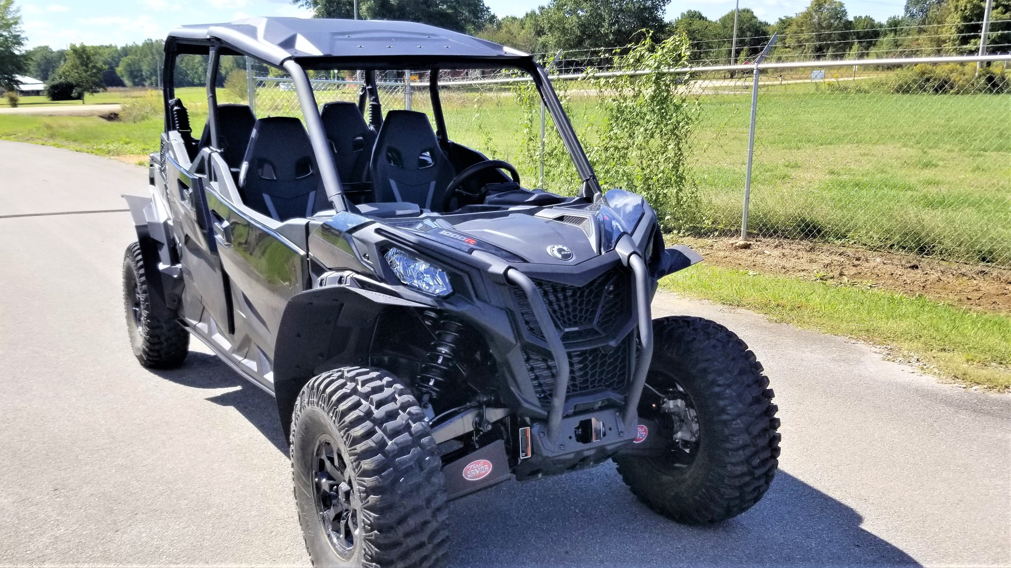 Trail Armor 2020 - 2025 Can Am Maverick Sport Max DPS, 2021 - 2025 Commander Max DPS 1000, Commander Max XT 1000, 2022 - 2025 Commander Max XT-P 1000, 2024 - 2025 Commander Max DPS 700, Commander Max XT 700, Commander Max X MR 1000 Full Skids