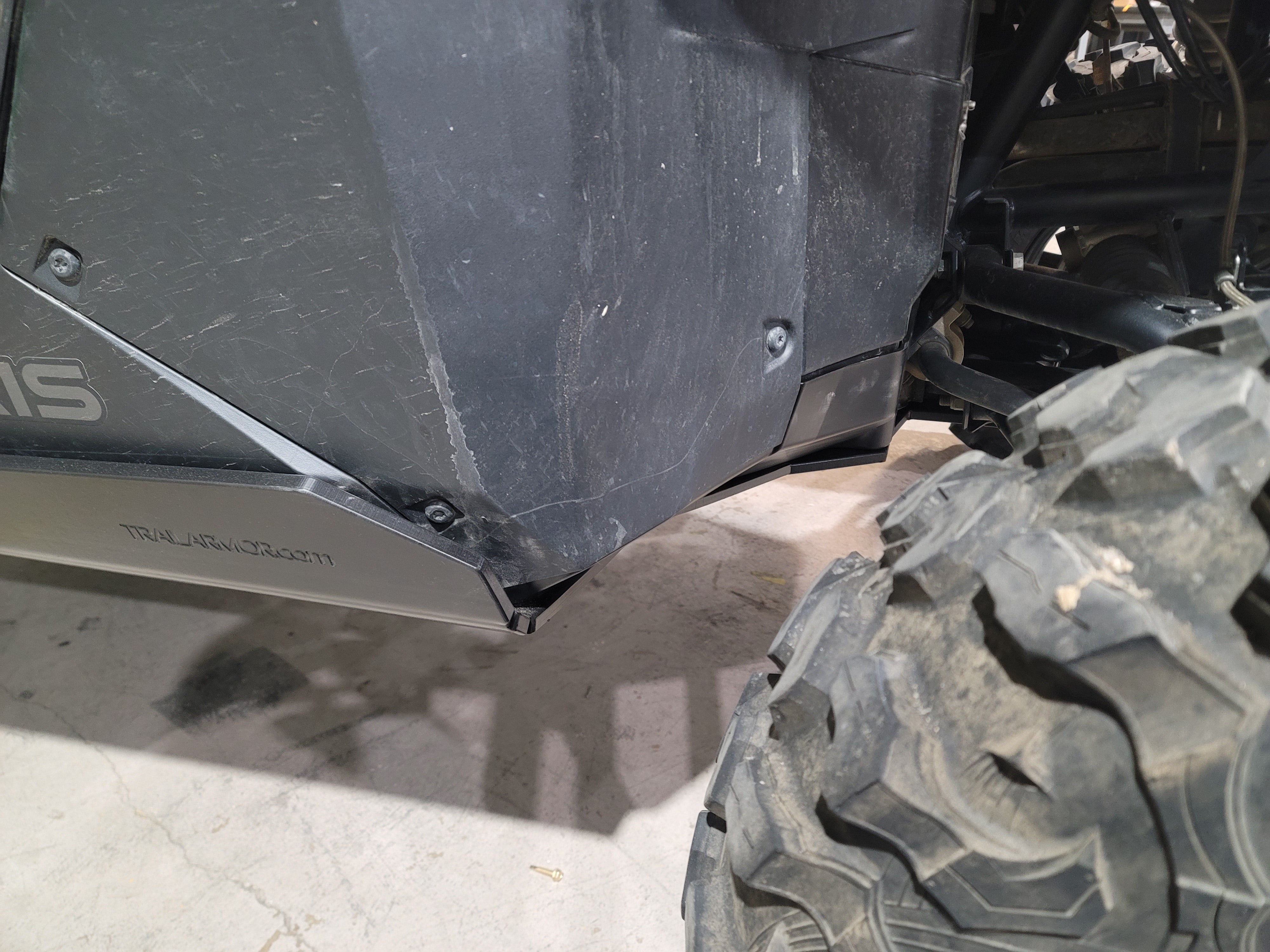 Trail Armor Polaris RZR XP PRO Full Skids with Integrated Sliders or Trimmed for Extreme Kick Out Nerf Sliders 2020 - 2025