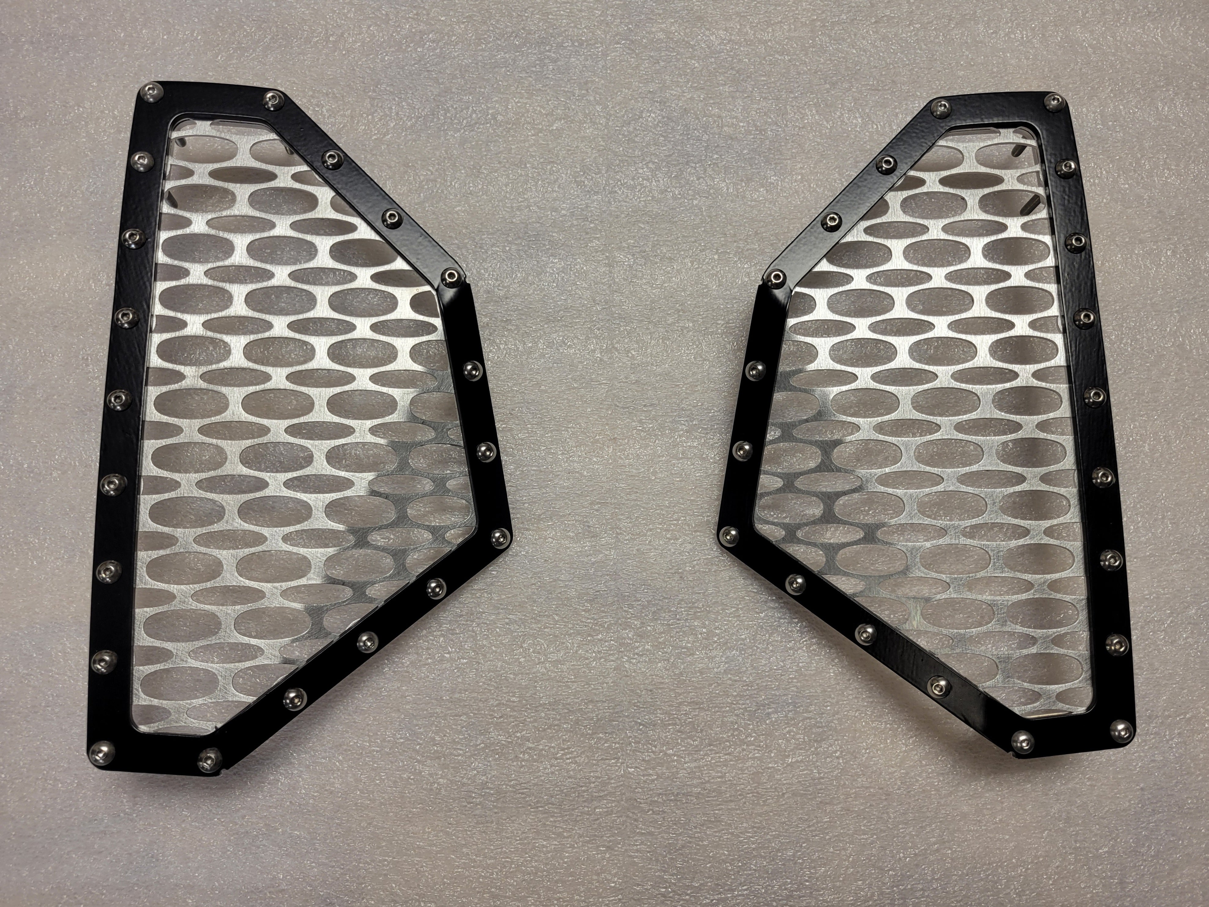 Can Am X3 Rear Grilles