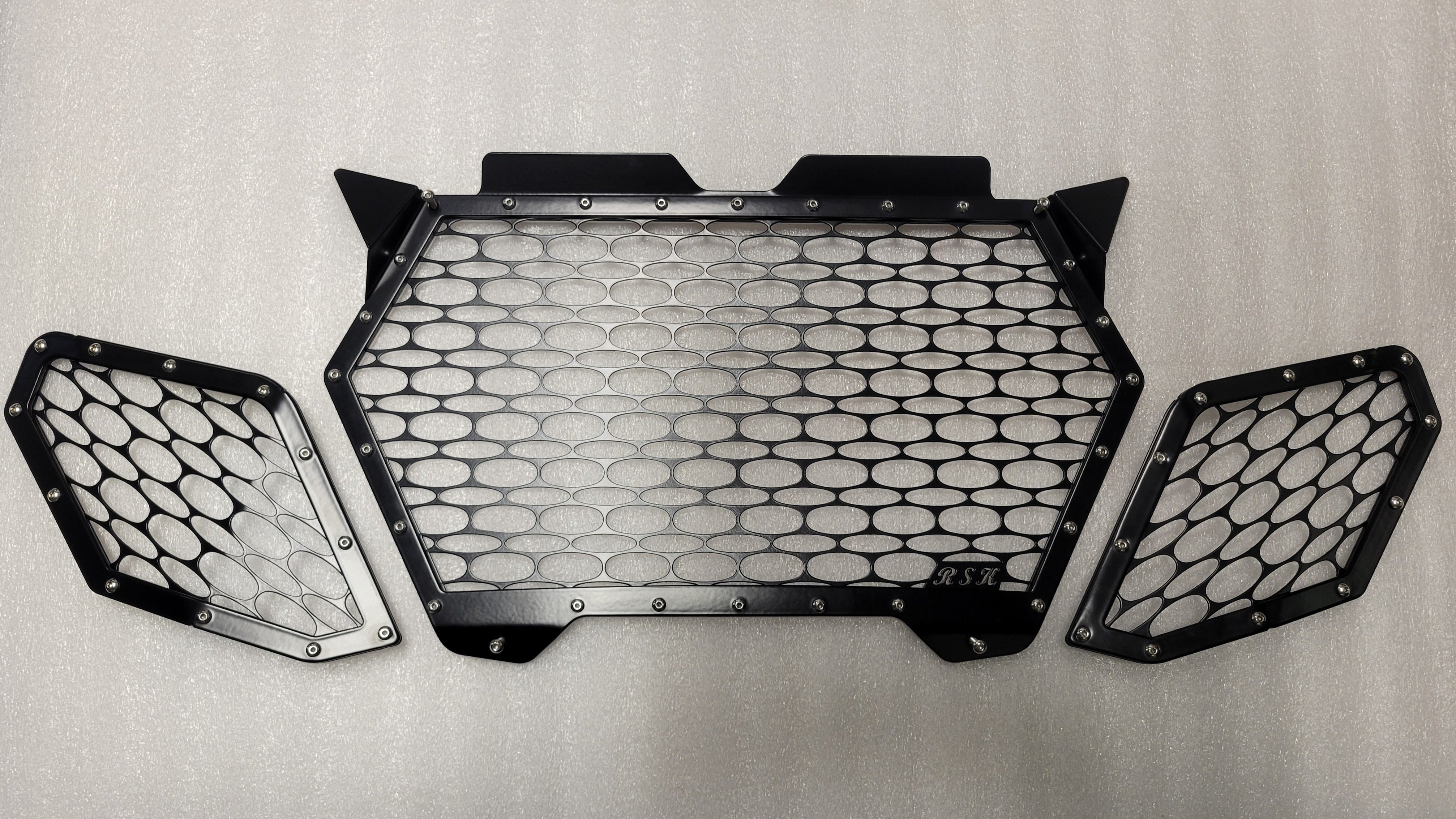 Maverick-R Grille Set