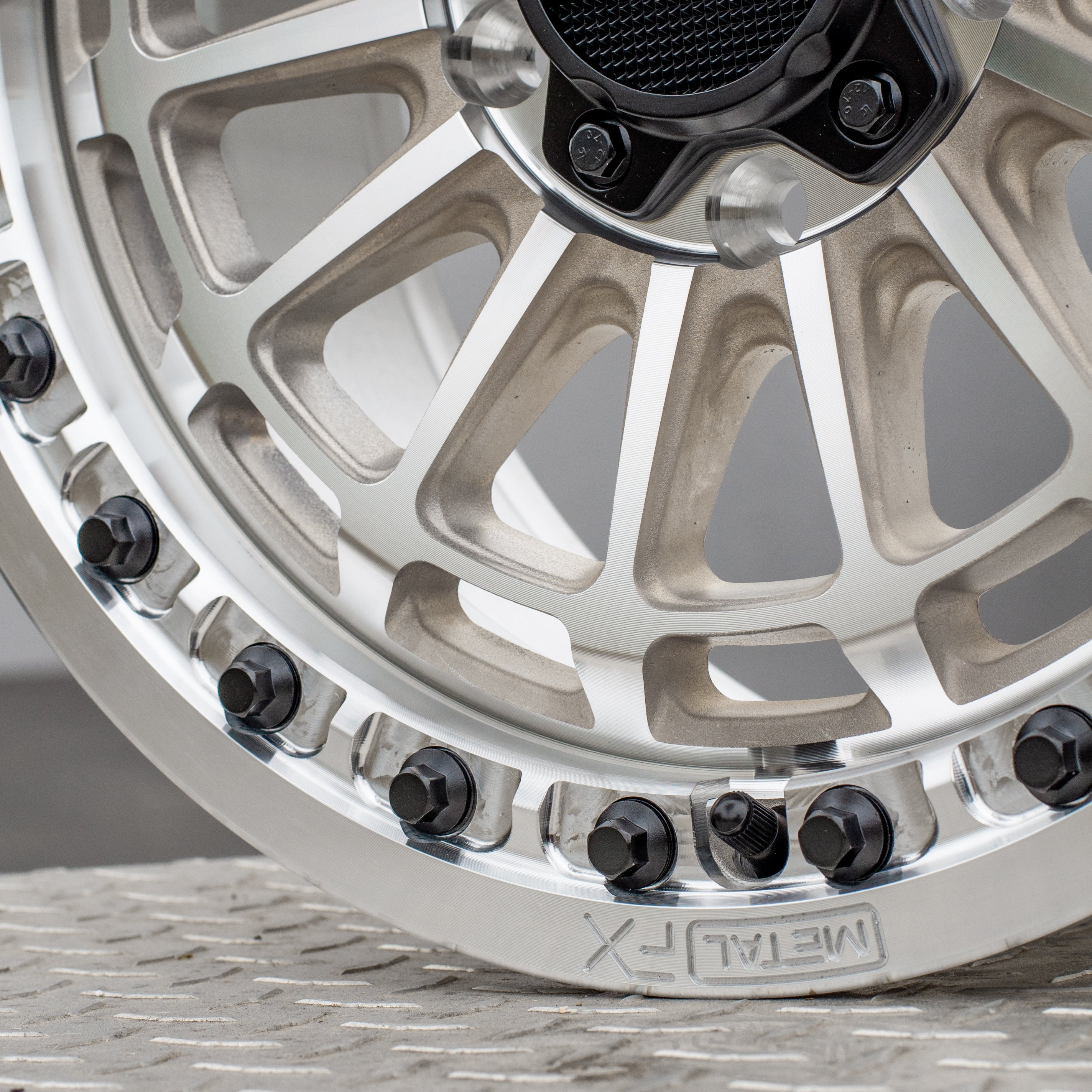 Delta R Beadlock | Raw