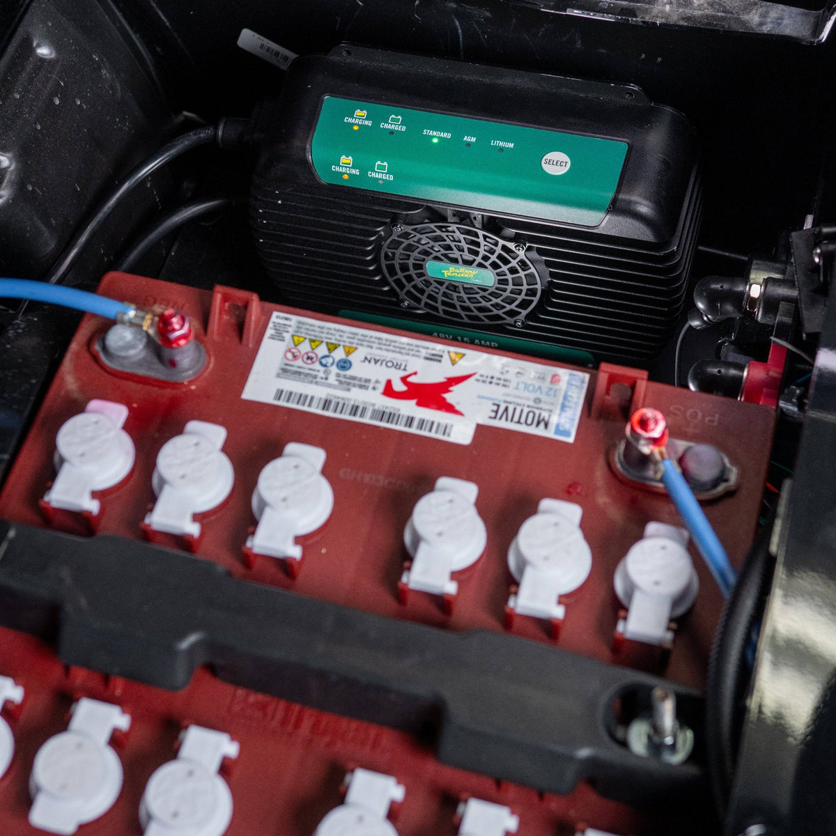 PowerPlus 12V 26 Amp Battery Charger and Maintainer