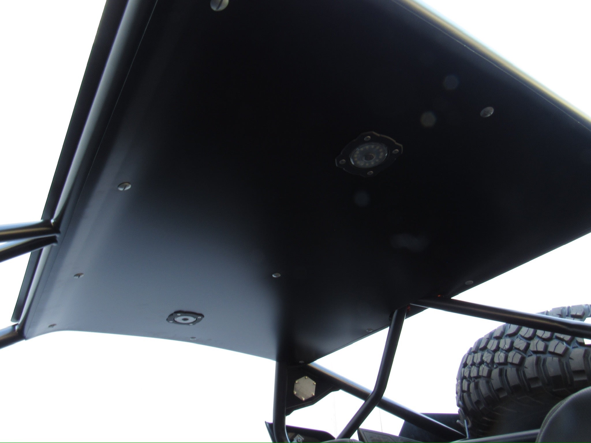 GEISER PERFORMANCE INNER ROOF SKIN AND REAR WING