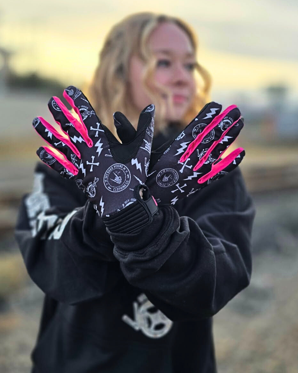 Be Epic MX Gloves