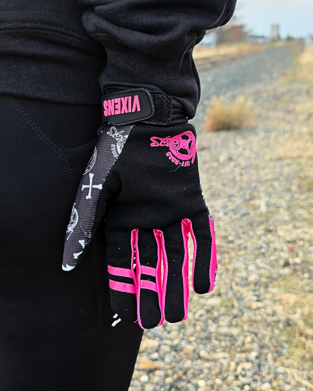 Be Epic MX Gloves