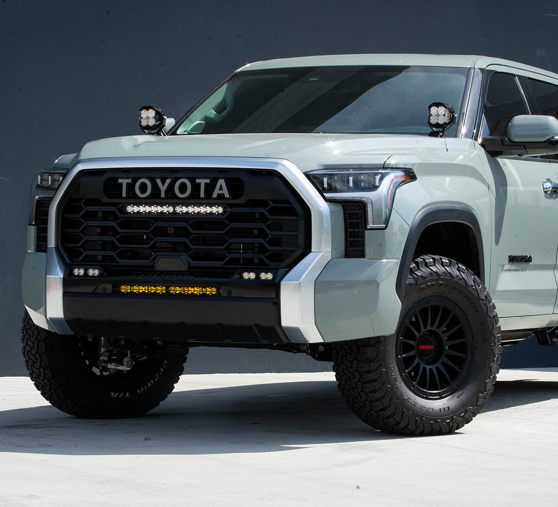2022 Toyota Tundra 20” S8 Behind Bumper Kit Amber Non-Hybrid
