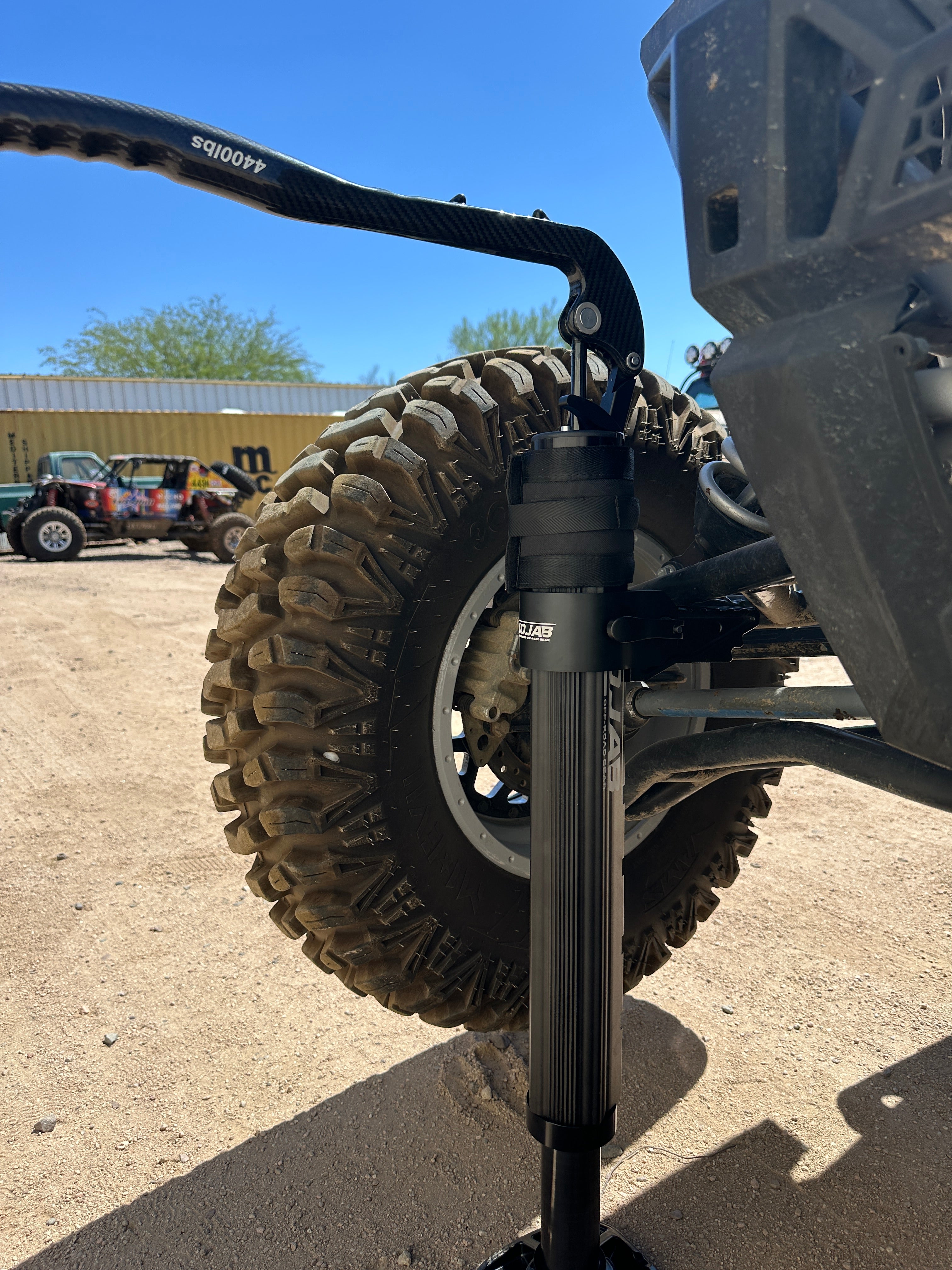 CarbonPro Compact Hydraulic Jack with Mounting Clamps MLH 40''