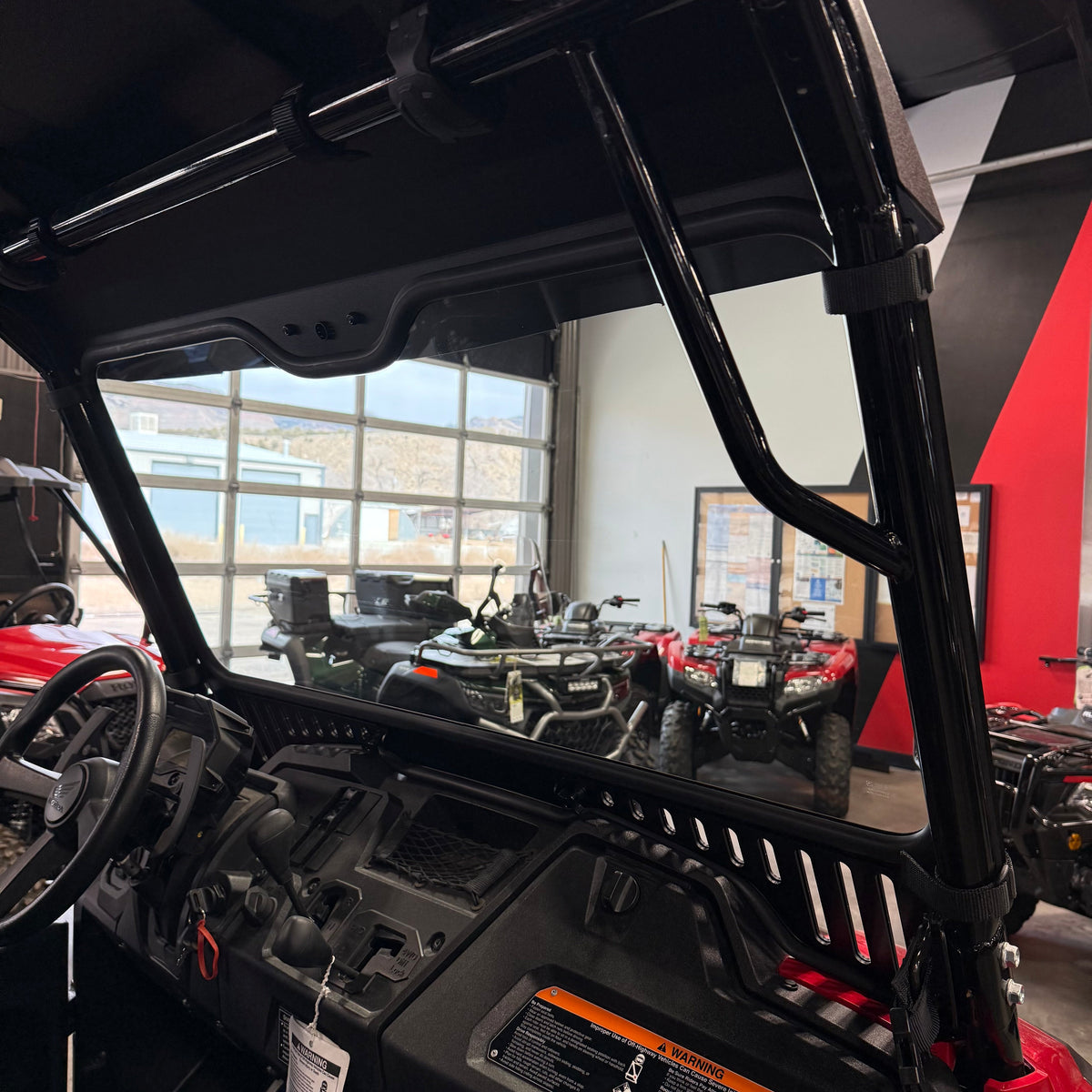 Honda Pioneer 700 Vented Glass Windshield