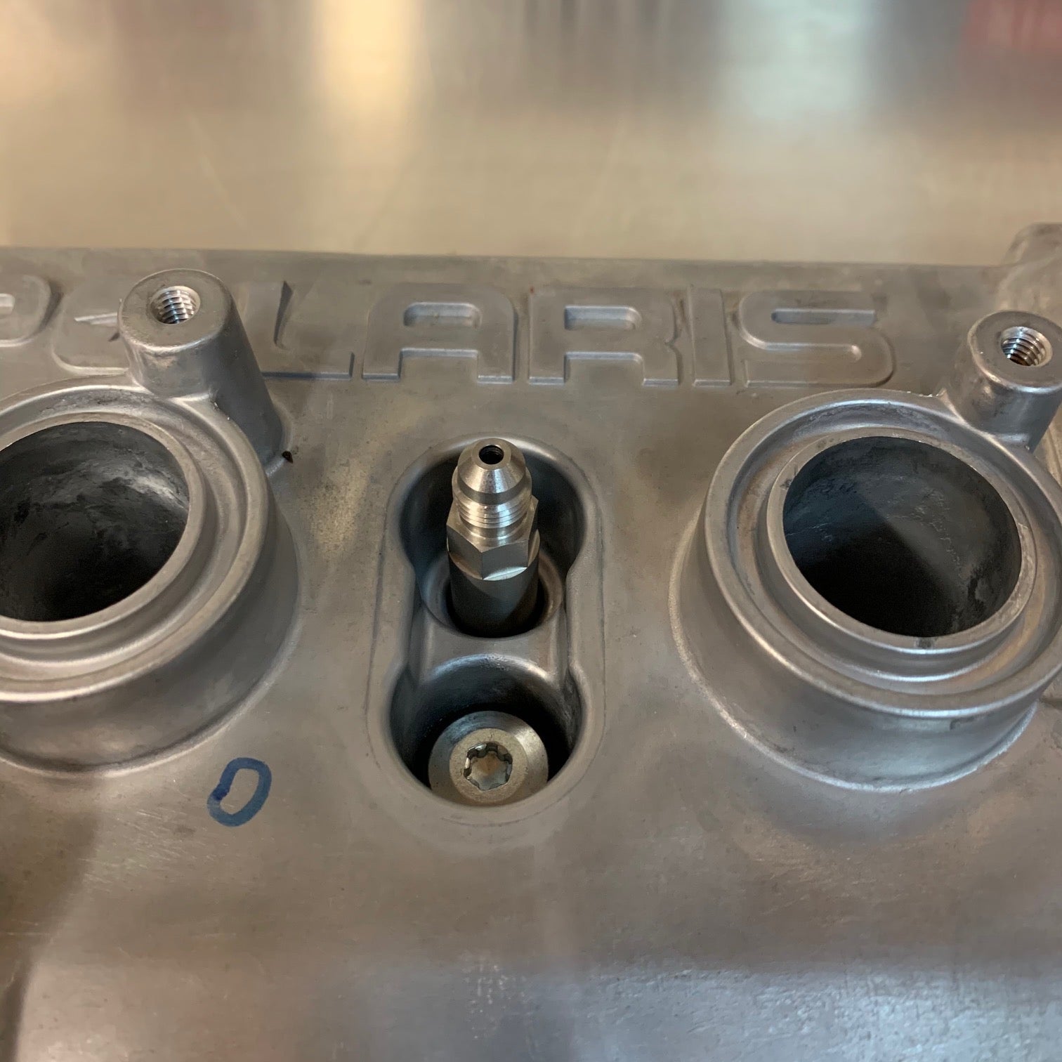 TPR012 - Pro XP / Pro R / Turbo R / Pro S / Xpediton - Head Coolant Fitting