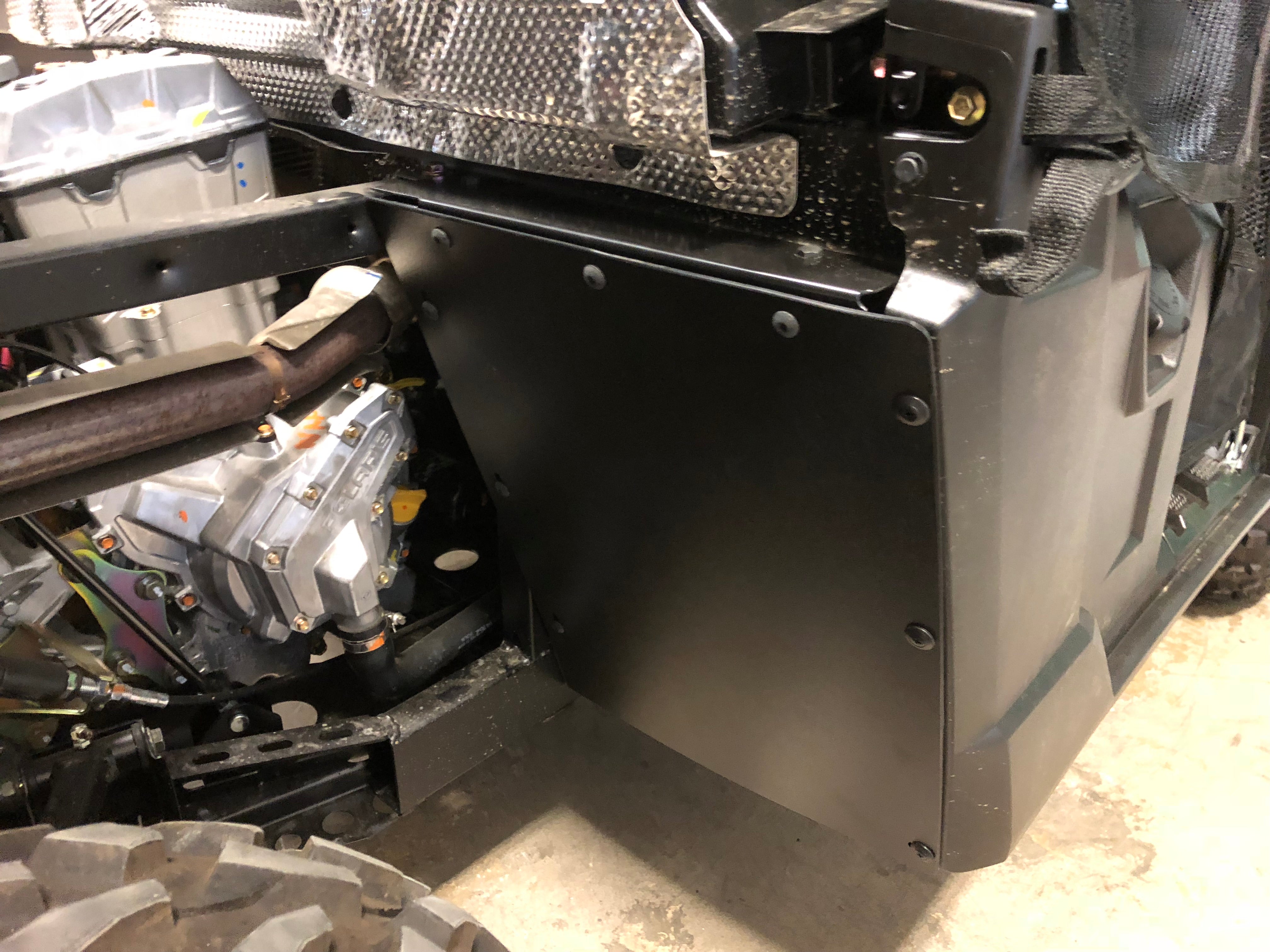 Trail Armor Ranger Midsize 570, Ranger Midsize 570 Crew and Ranger Midsize 500 Underbed Mud Shield with Fender Extensions