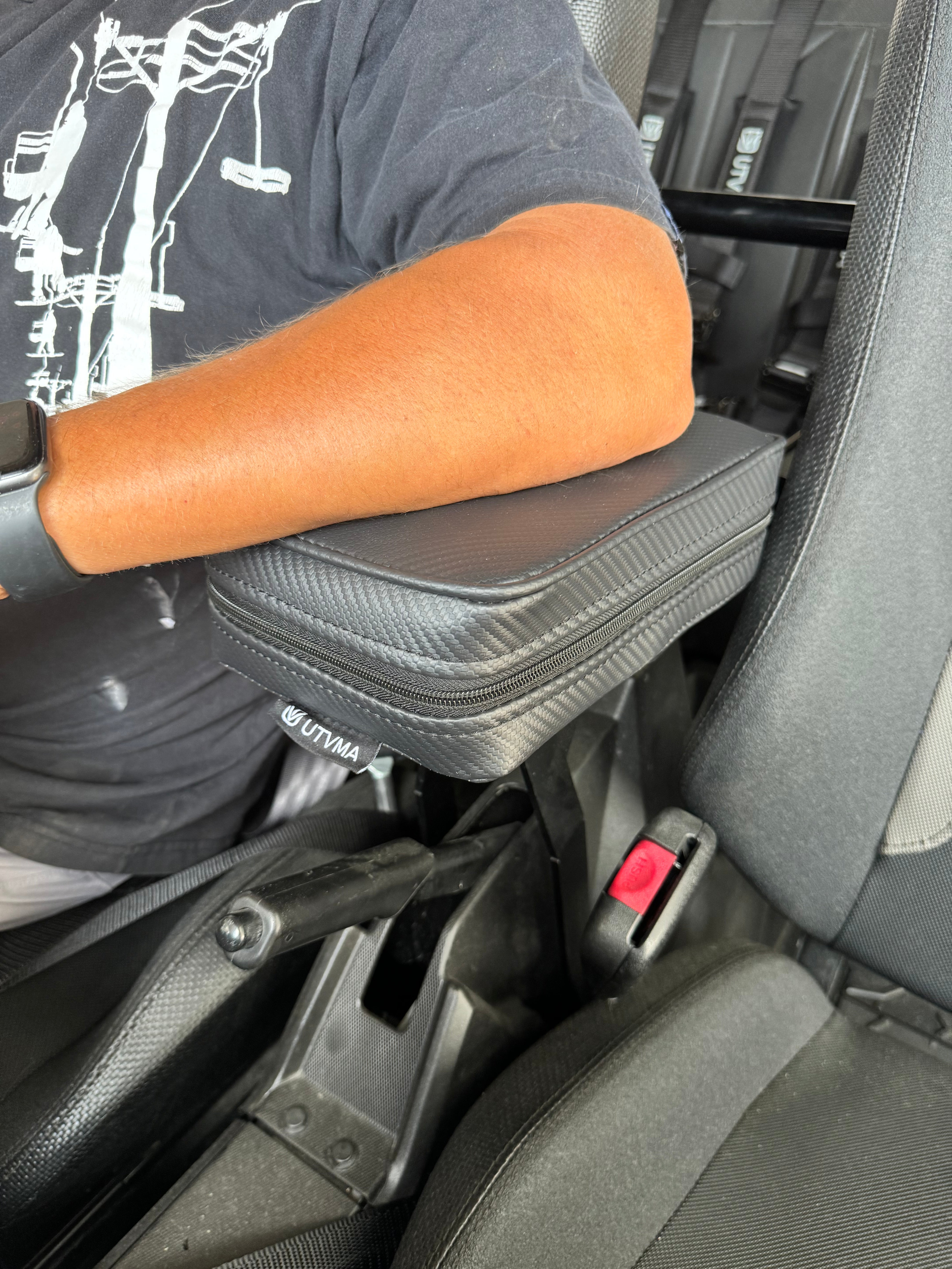 UTVMA Commander Armrest with Bracket (2021+)