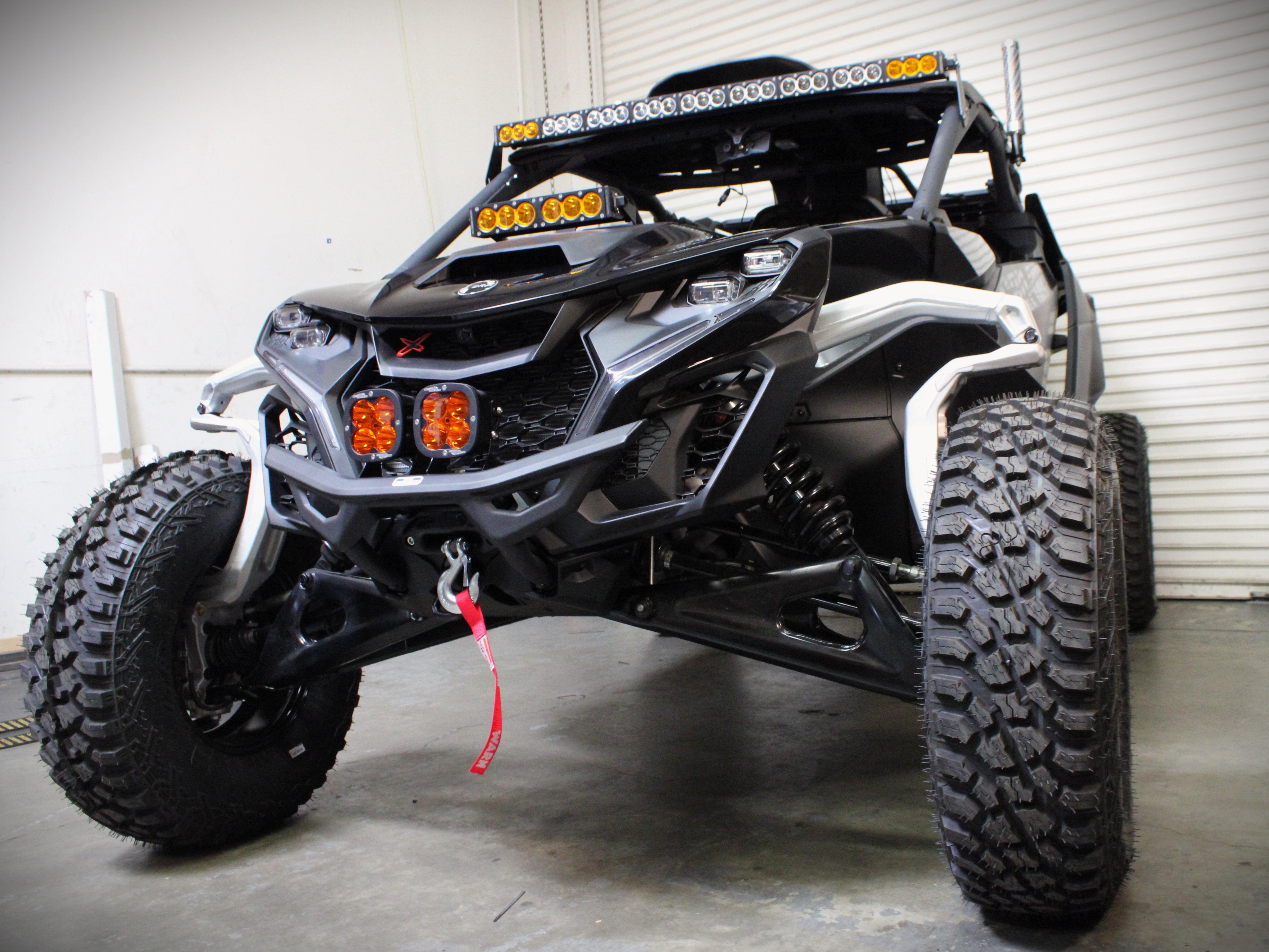 ATC Race Can-Am Maverick R Kit