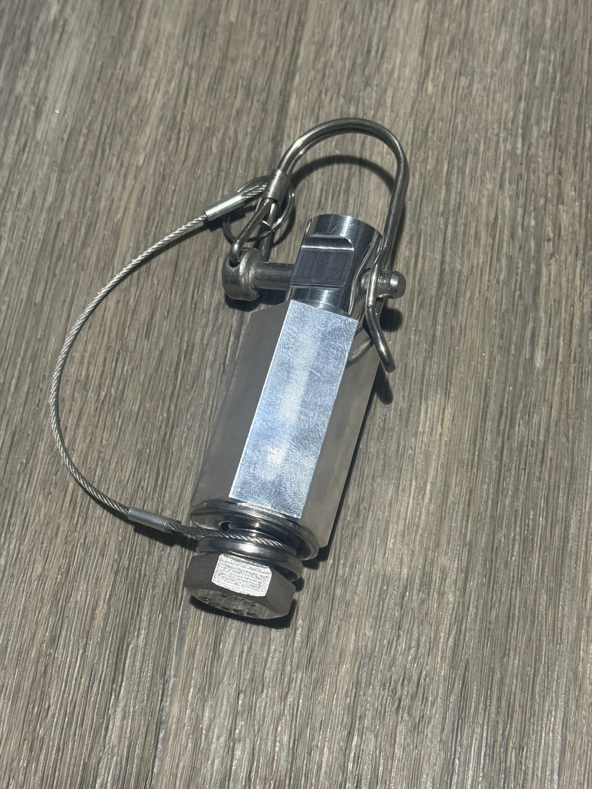 QUICK RELEASE PIN MOUNTS