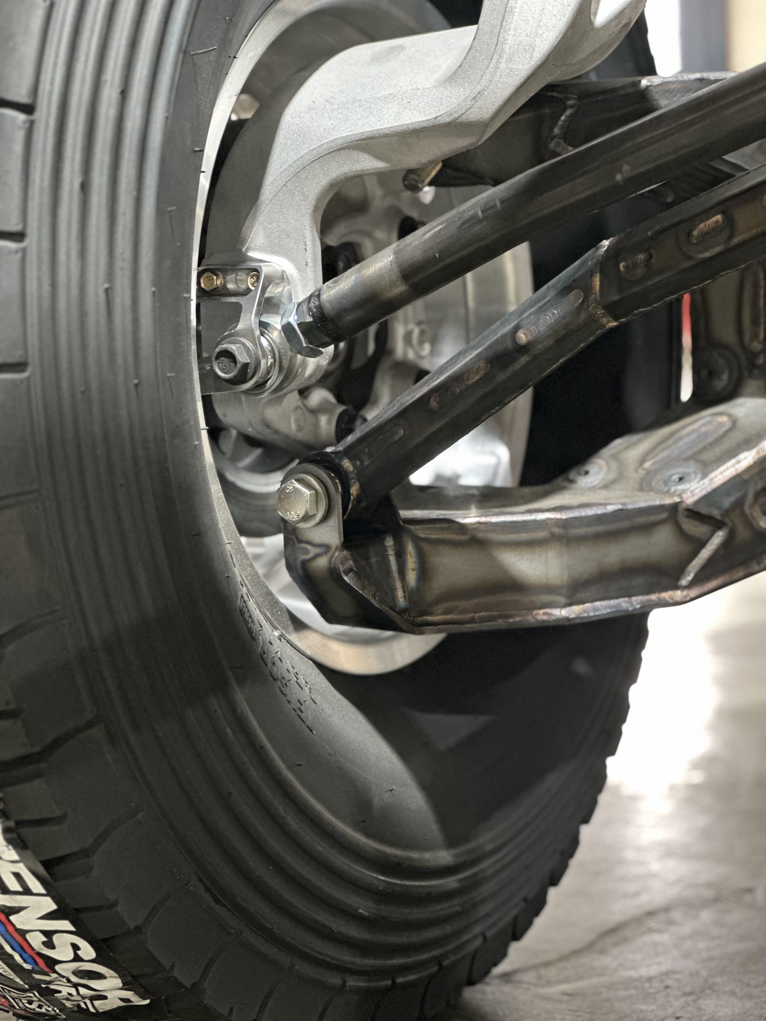Can-Am Maverick R High Clearance Chromoly Adjustable Radius Rods