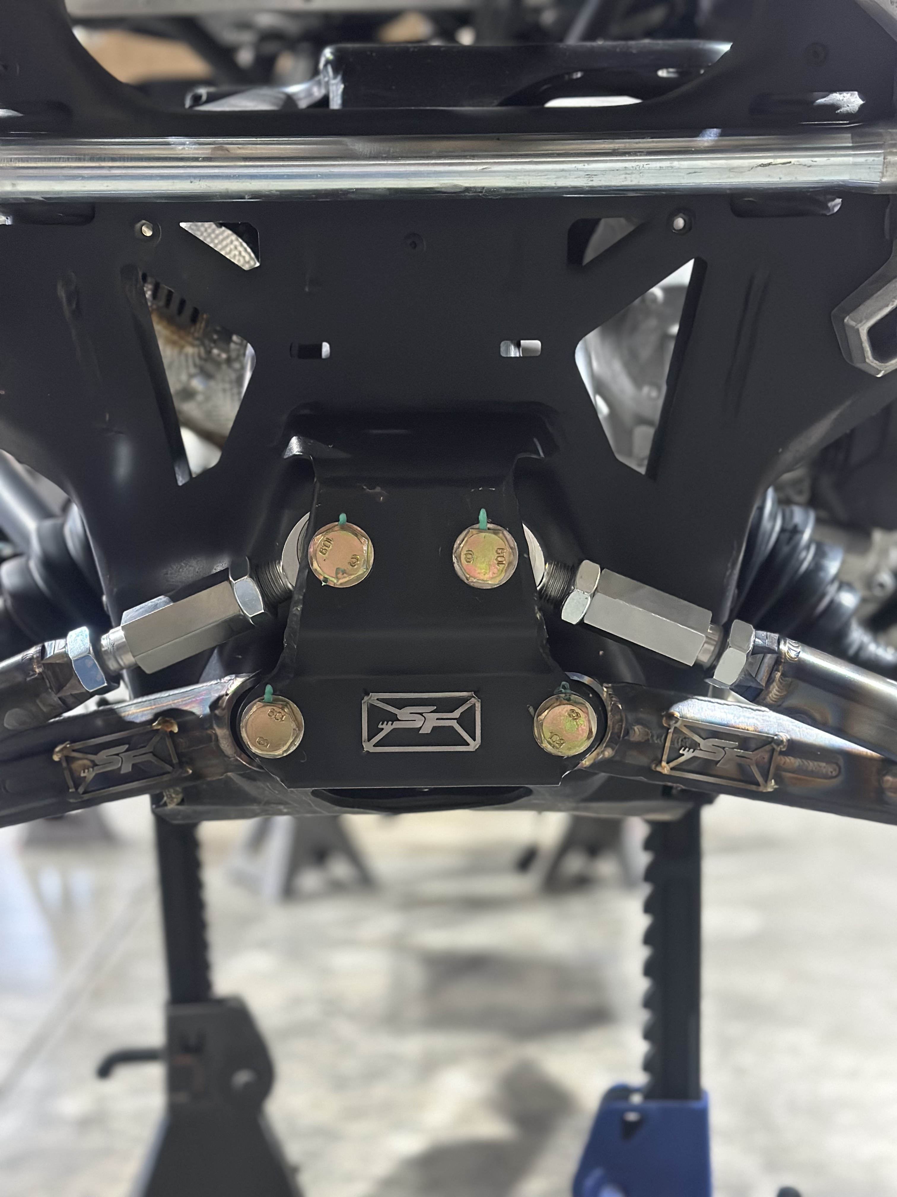 Can-Am Maverick R High Clearance Chromoly Adjustable Radius Rods