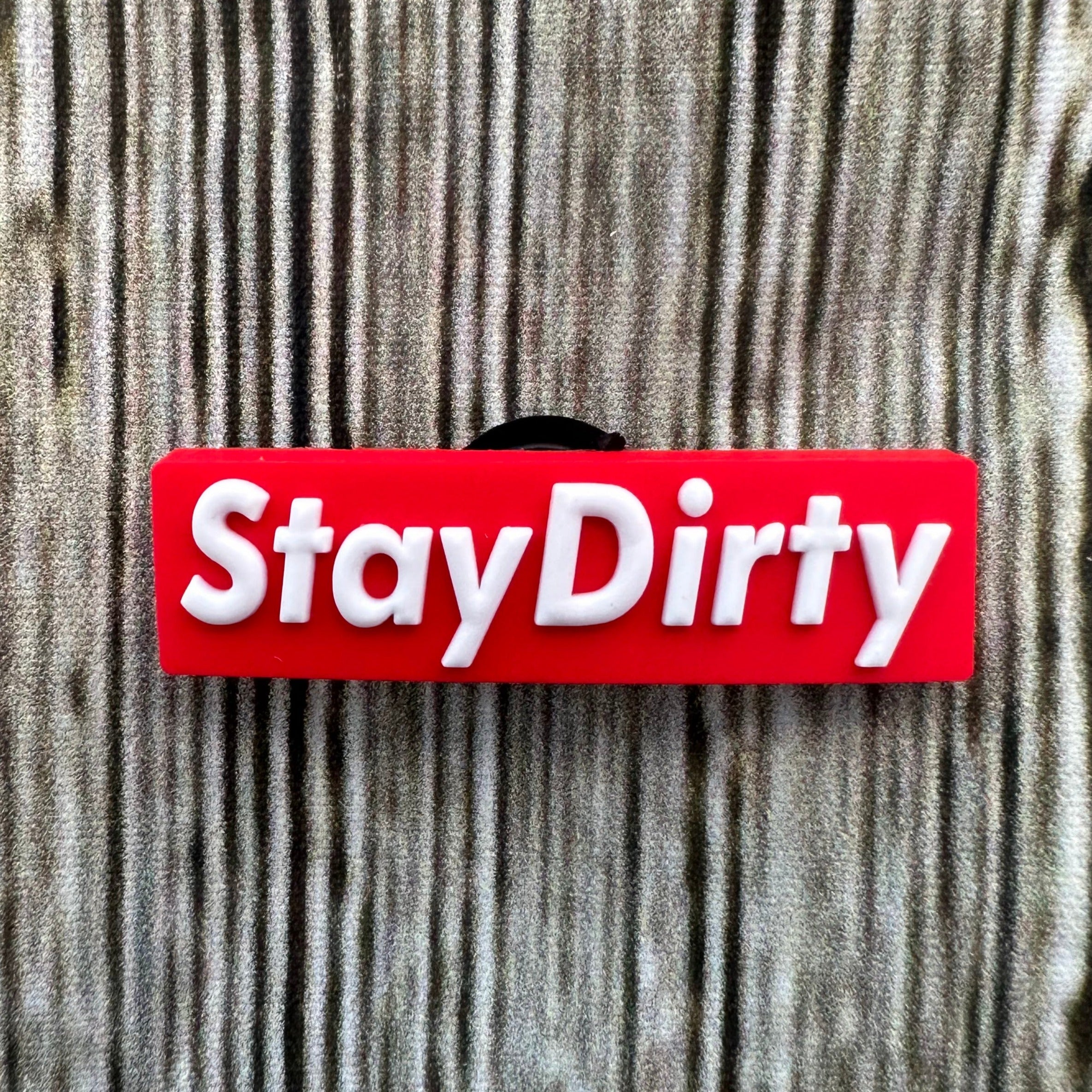 Croc Charms - stay dirty red & white - Jibbitz